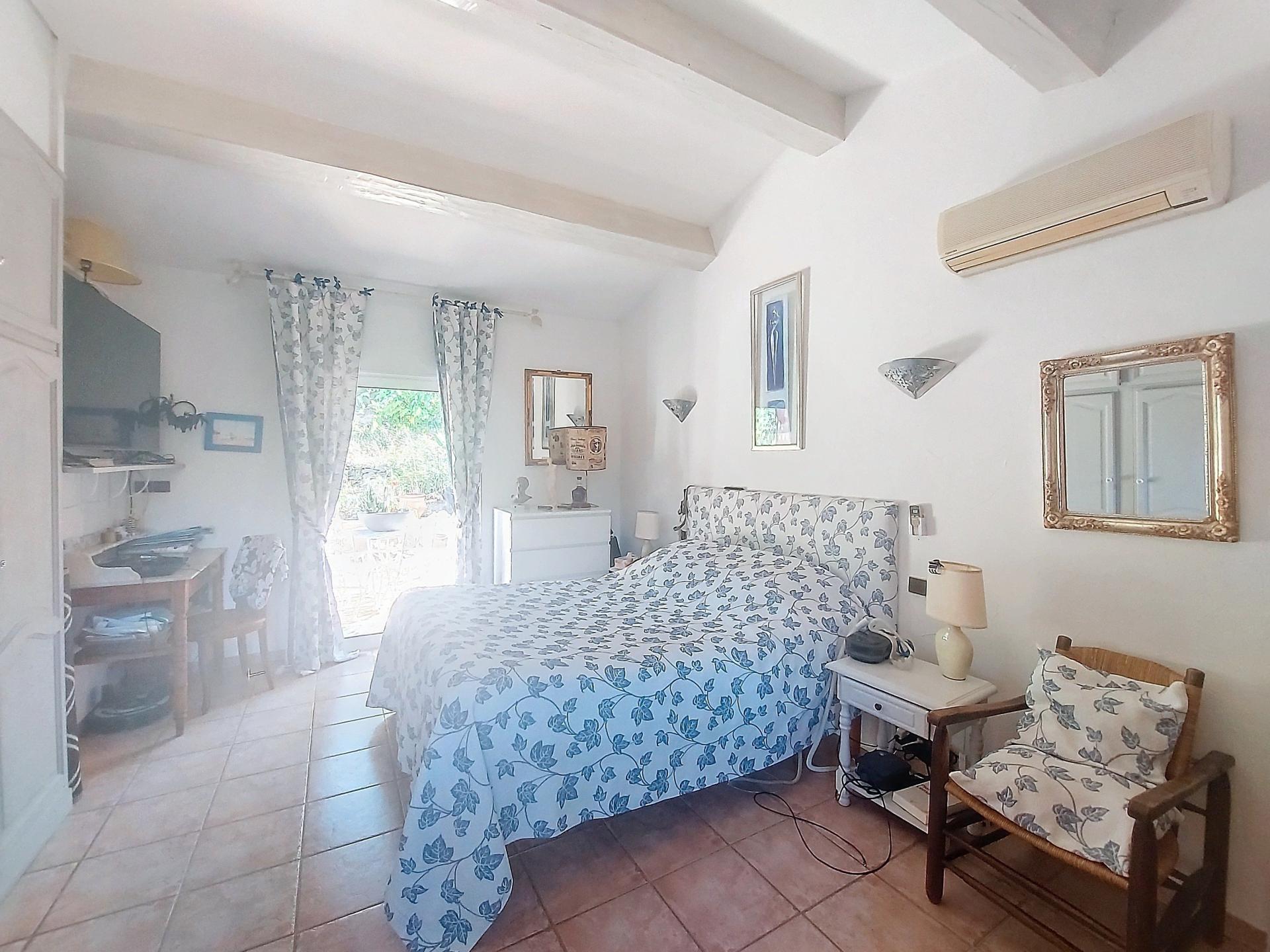 Photo 9 of the listing.