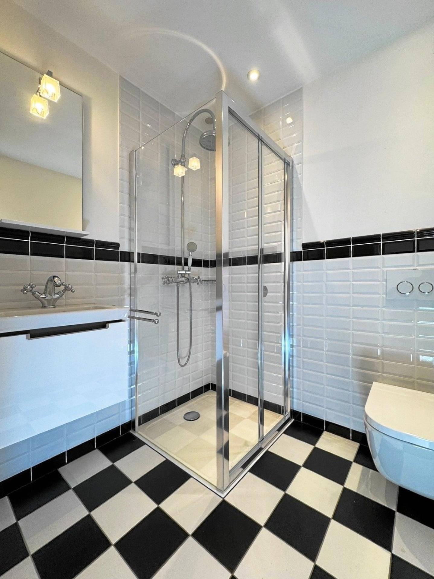 Photo 17 de l'annonce.