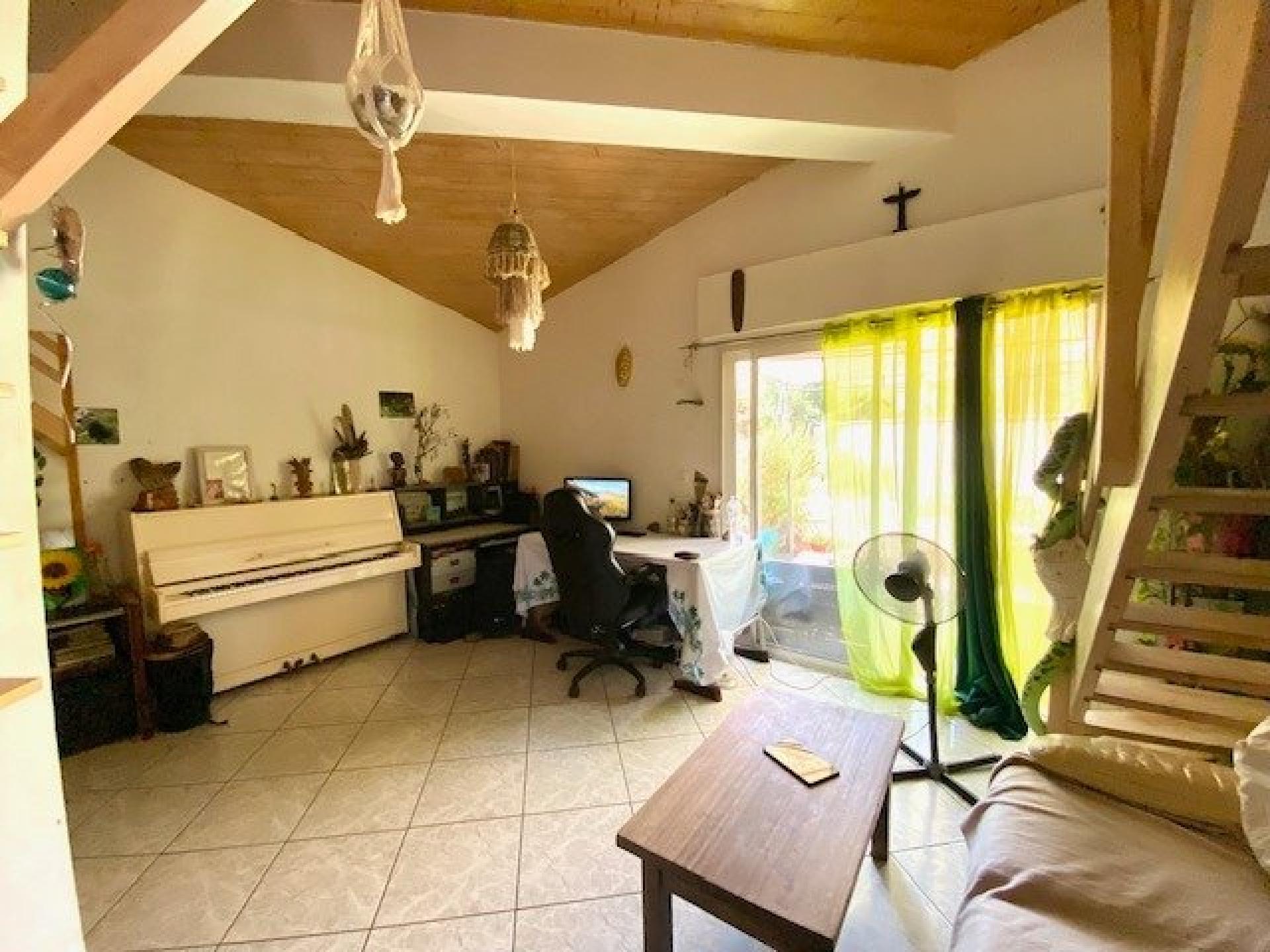 Photo 13 of the listing.