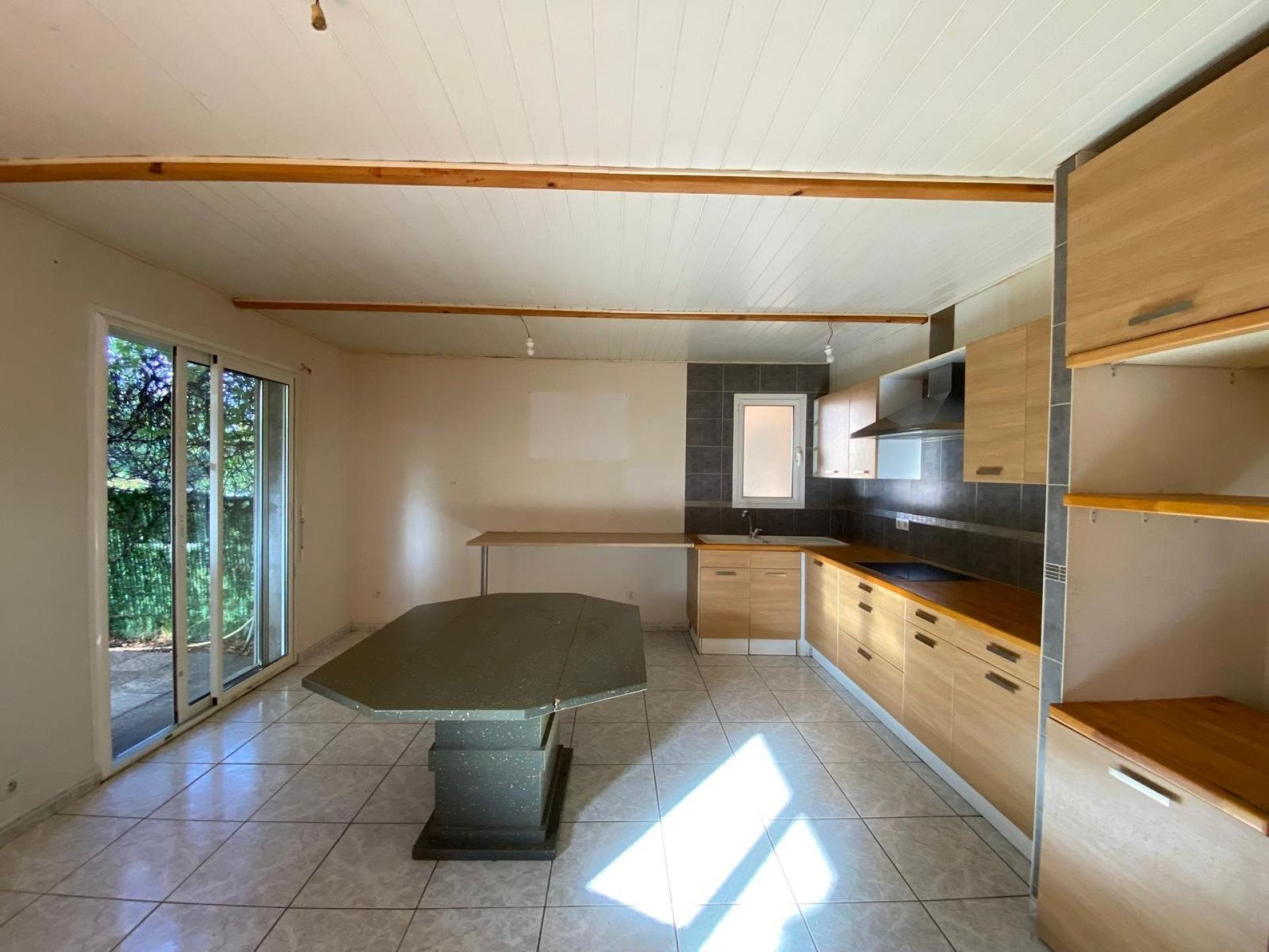 Photo 8 of the listing.