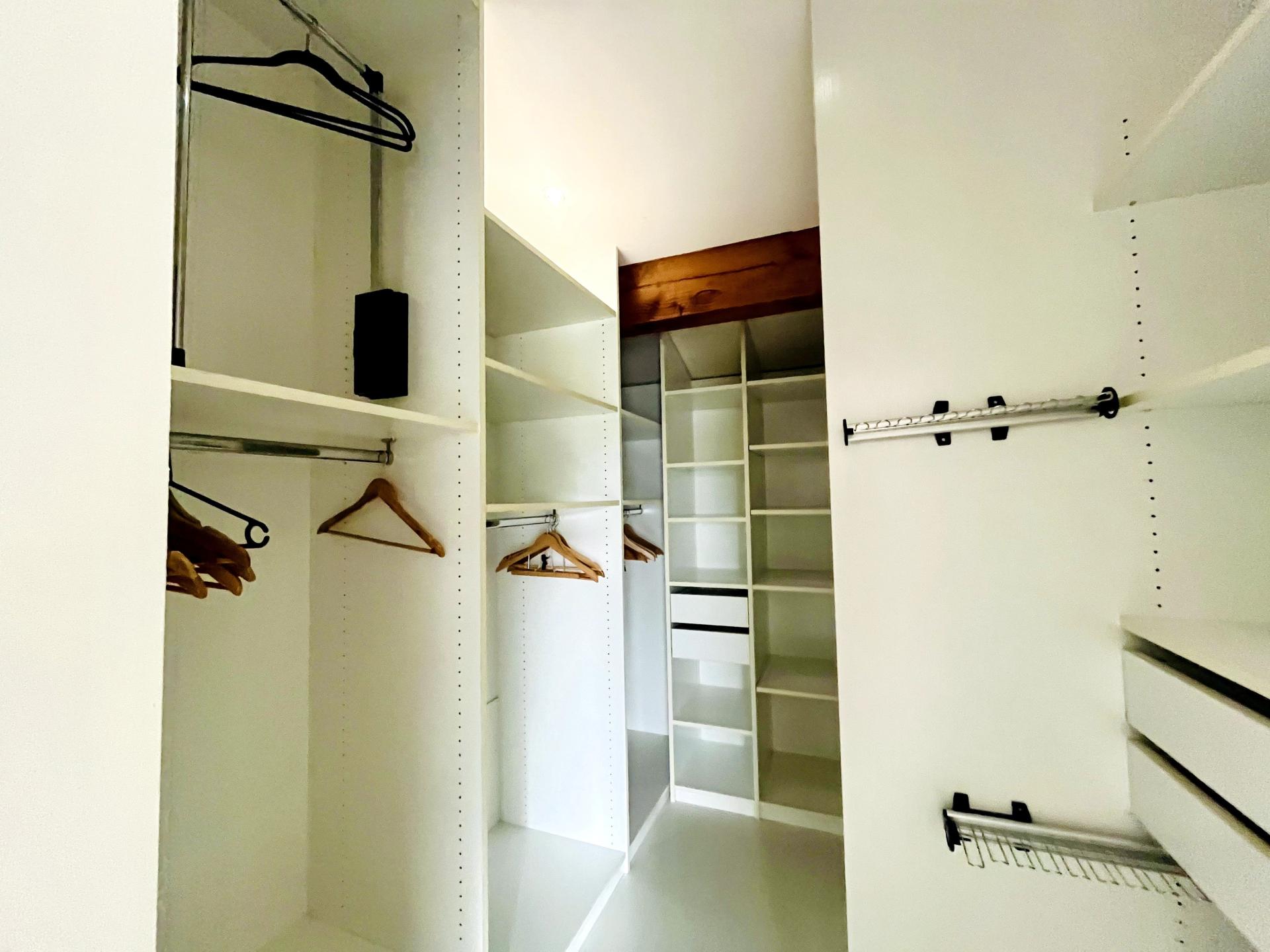 Photo 12 of the listing.