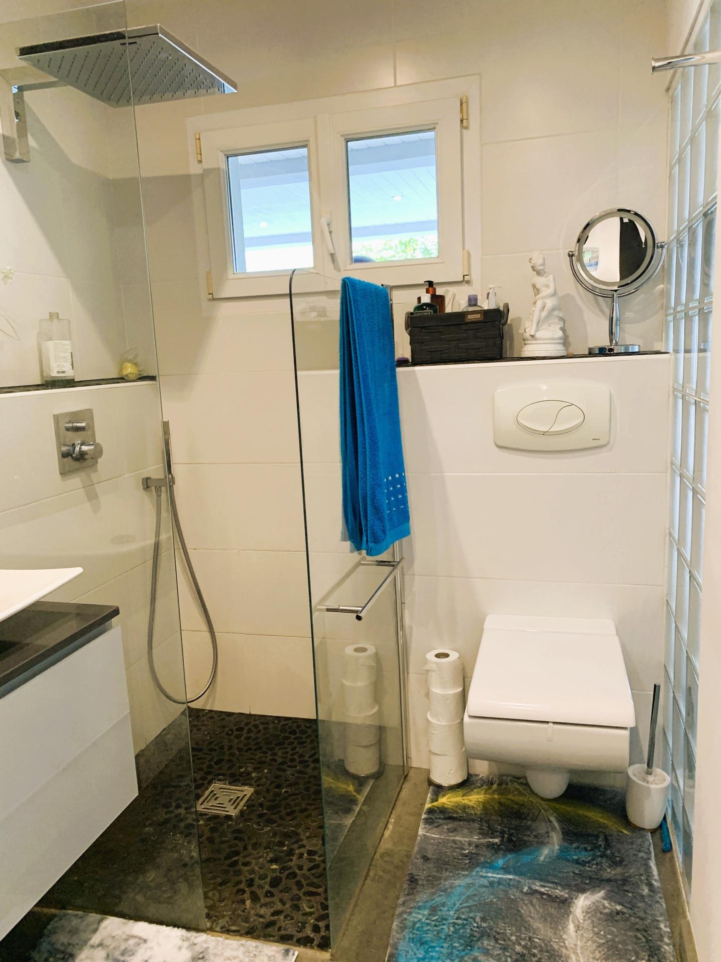 Photo 15 de l'annonce.