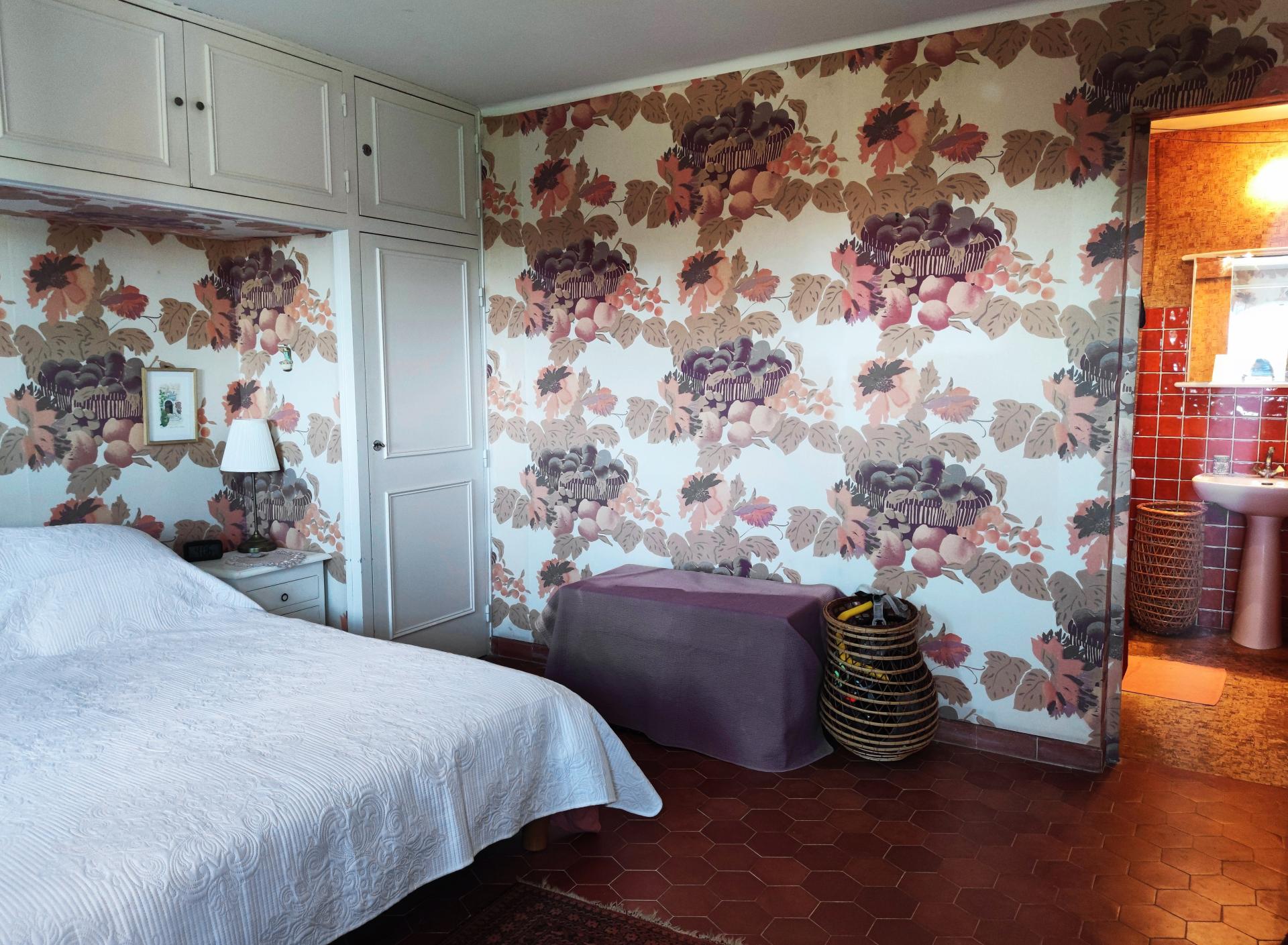 Photo 21 of the listing.