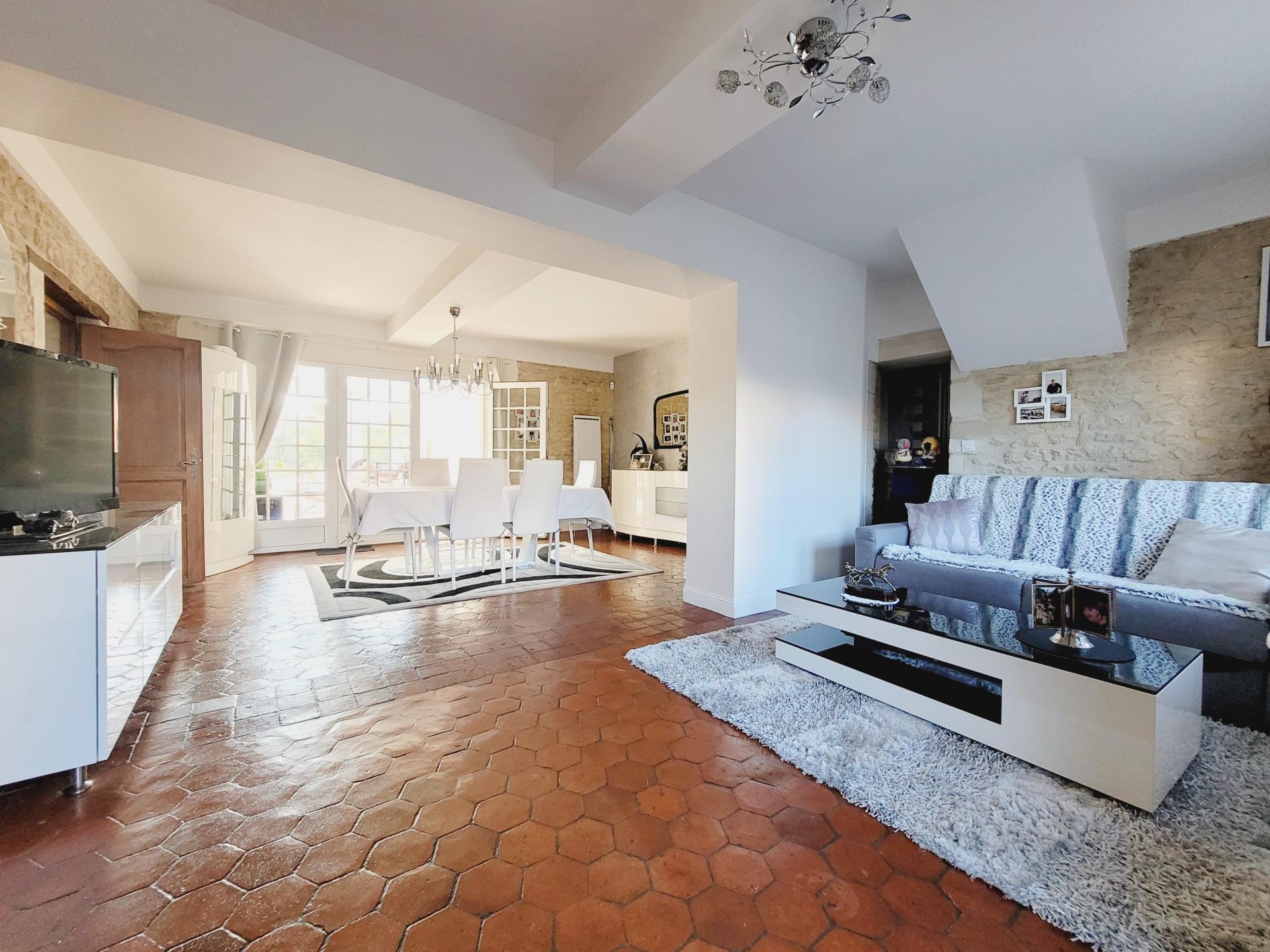 Photo 14 of the listing.