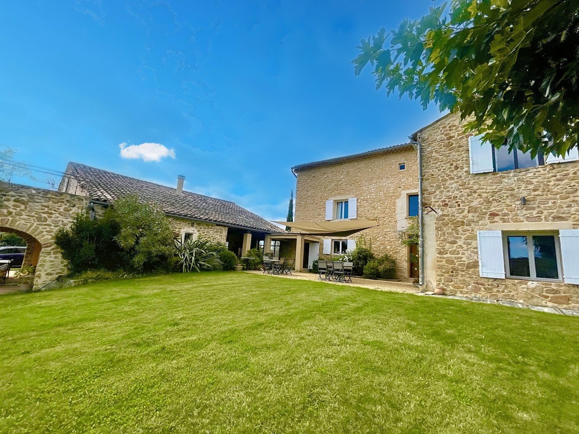 Photo 21 of the listing.