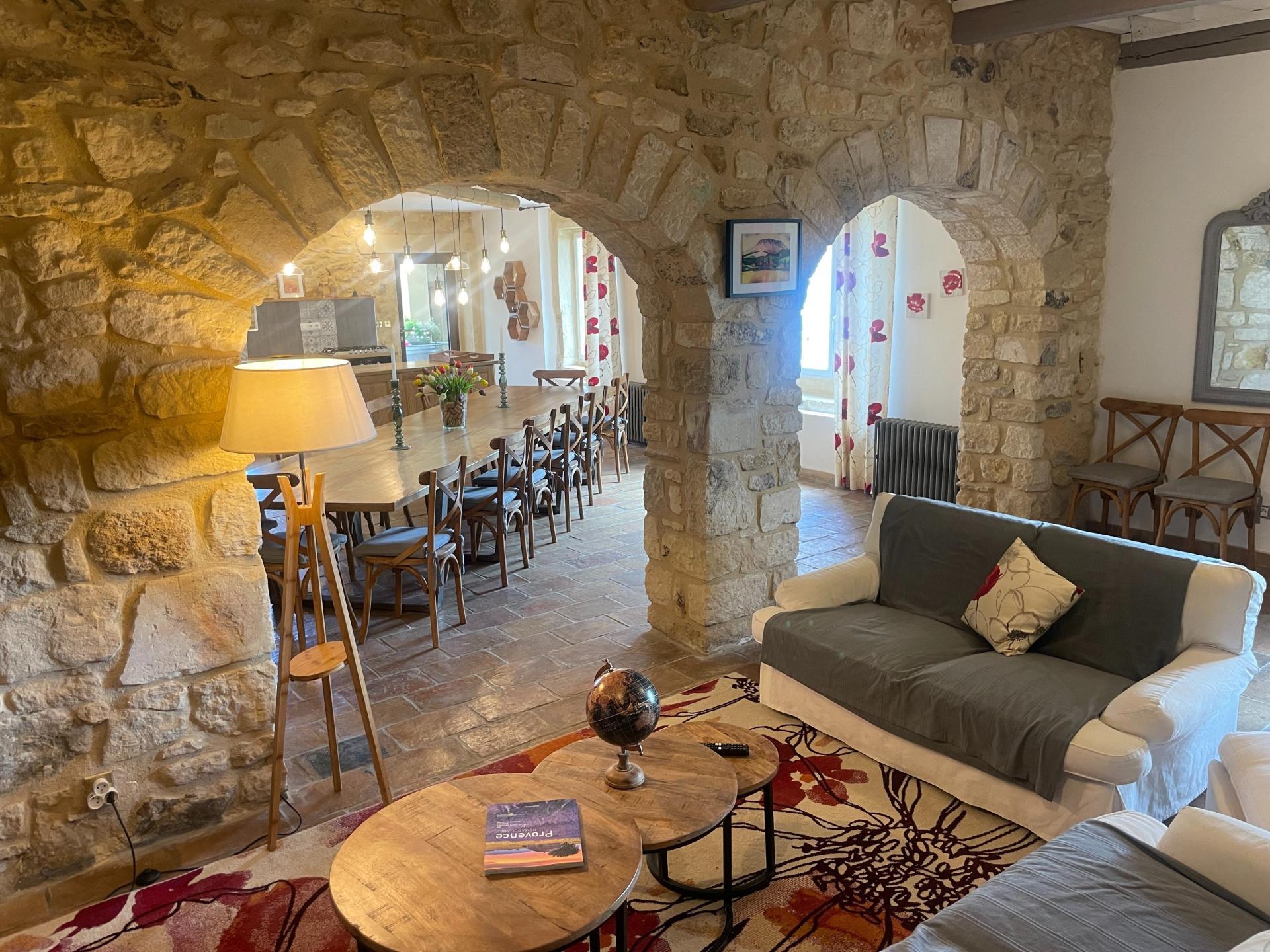 Photo 7 of the listing.