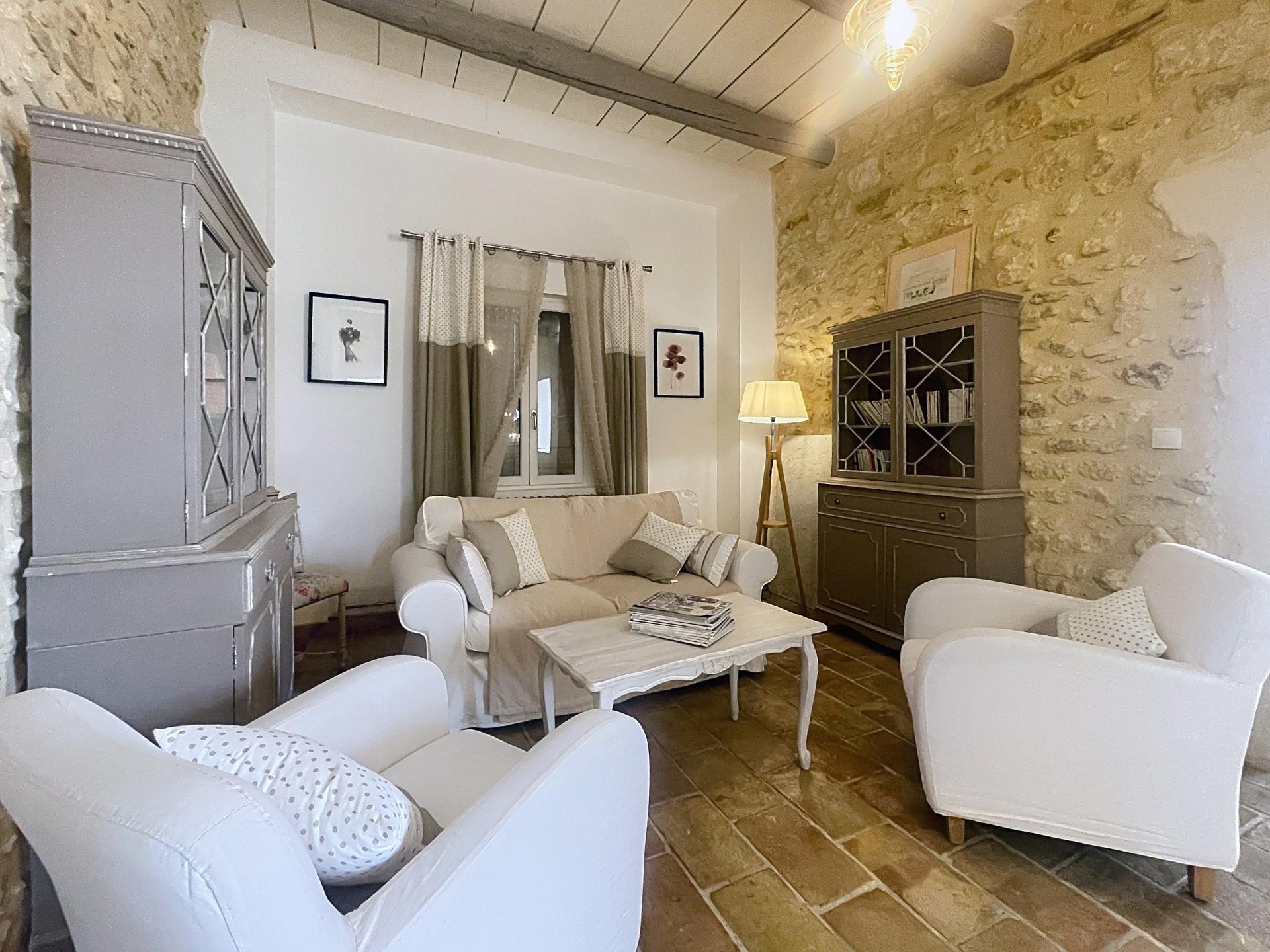 Photo 12 of the listing.