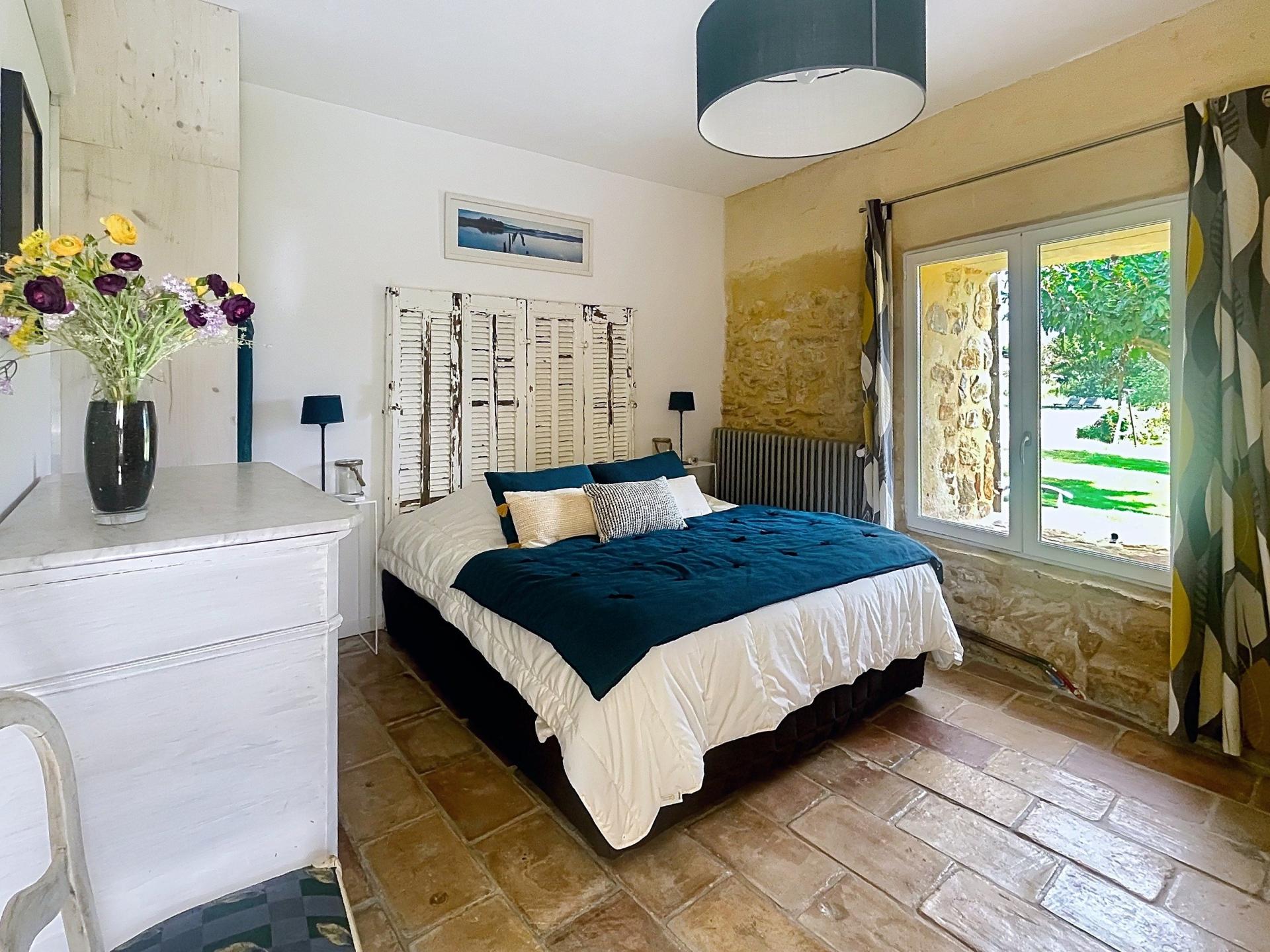 Photo 16 of the listing.