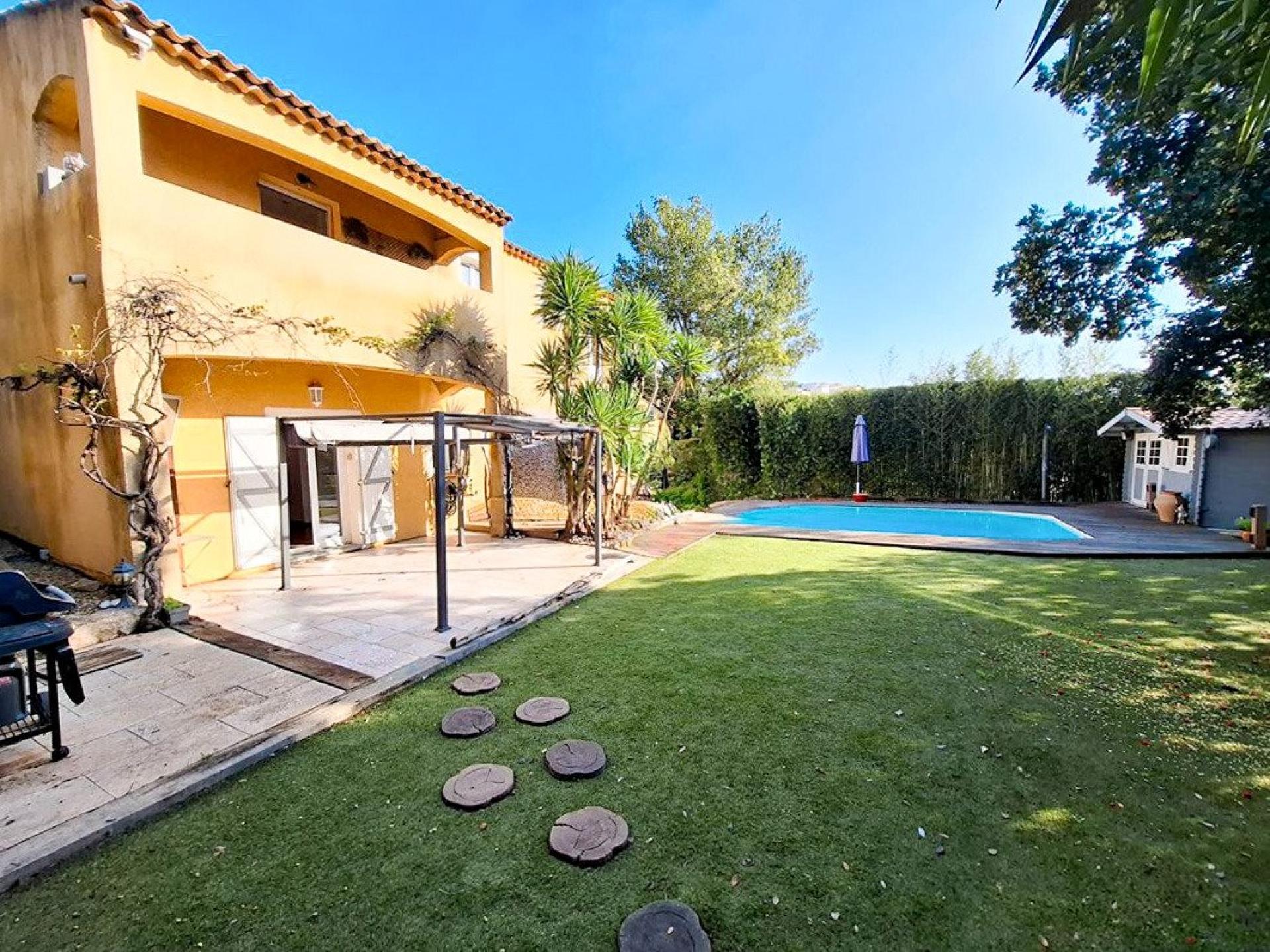 Photo 21 de l'annonce.