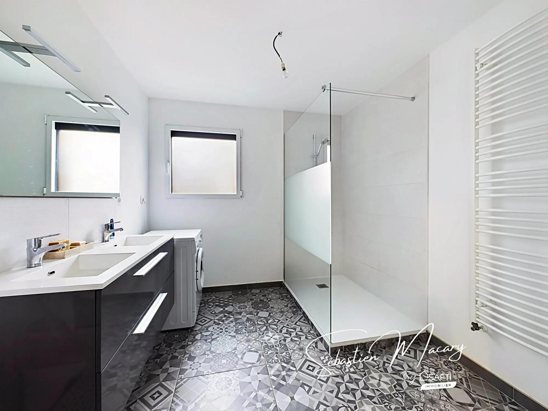 Photo 9 de l'annonce.