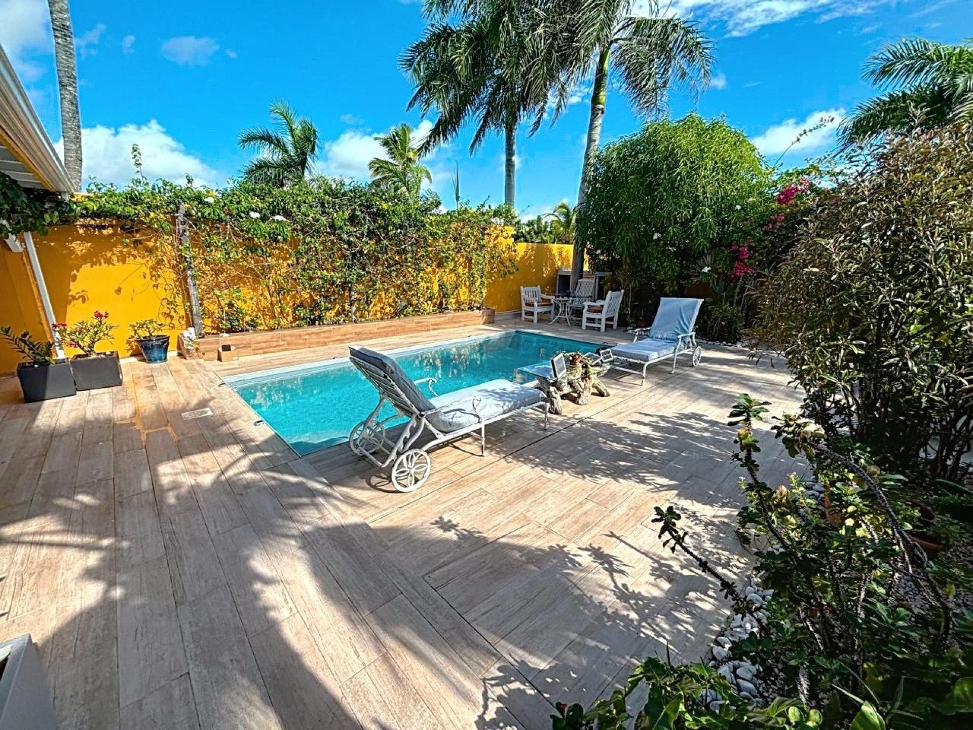 Photo 5 of the listing.