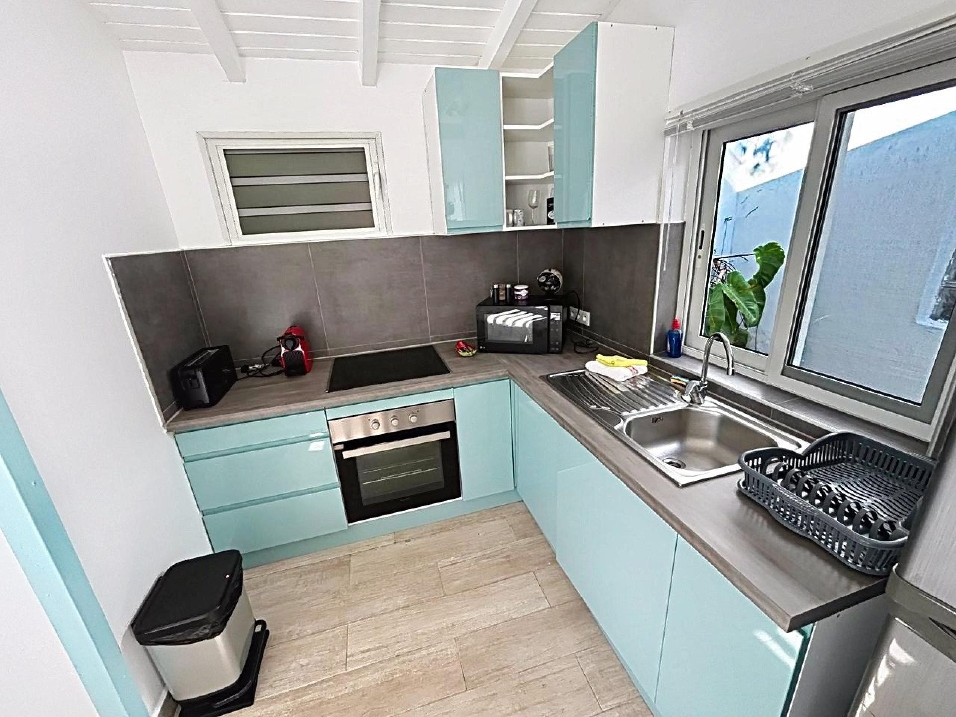 Photo 9 of the listing.