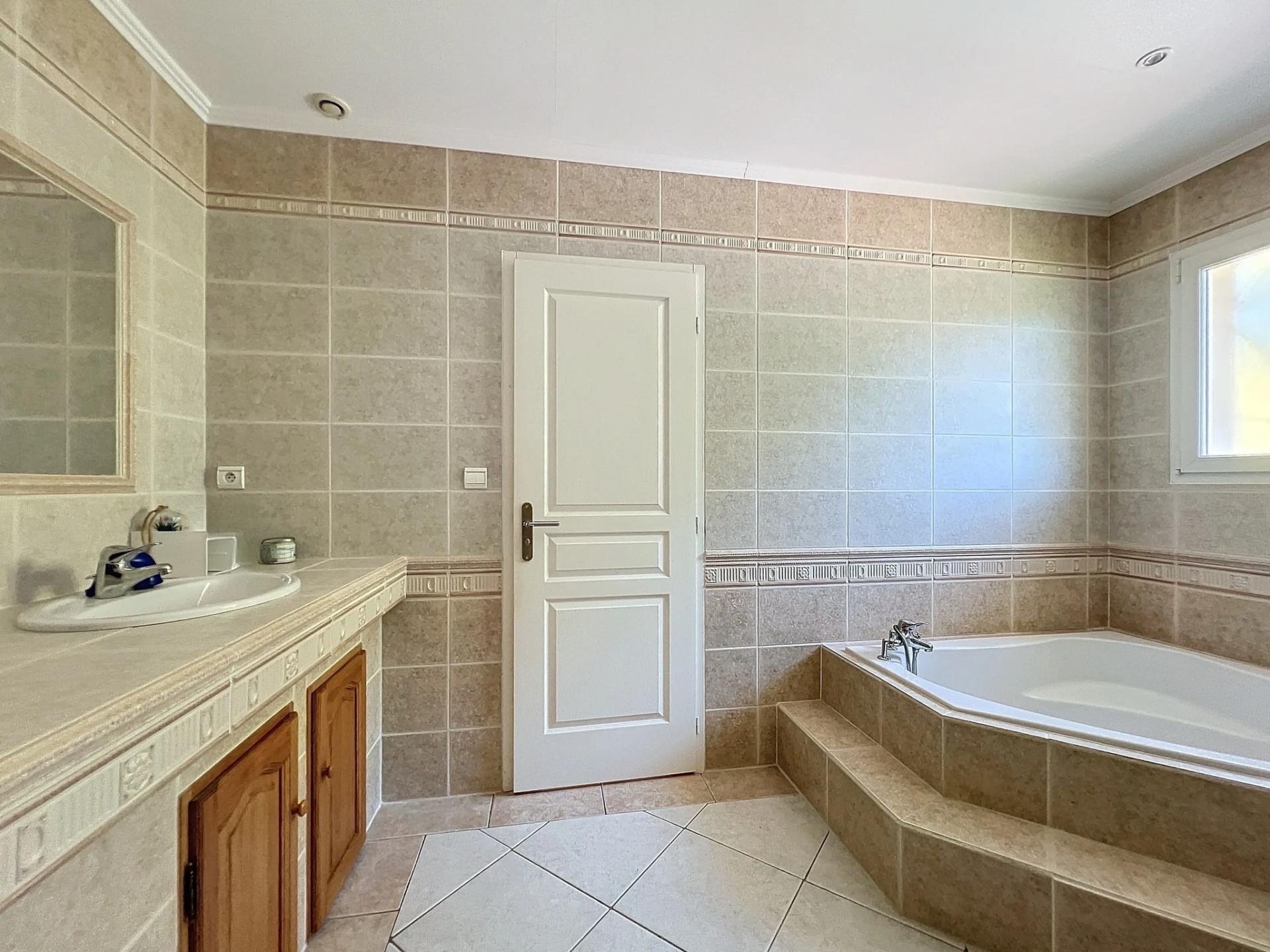 Photo 9 de l'annonce.