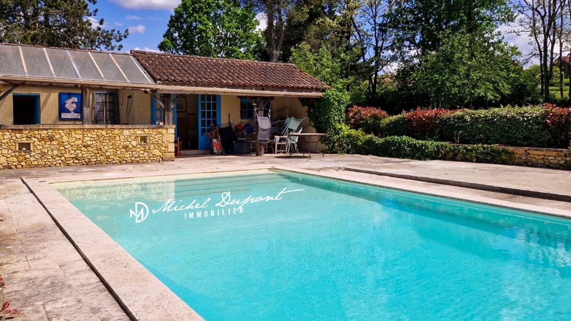 Photo 9 of the listing.