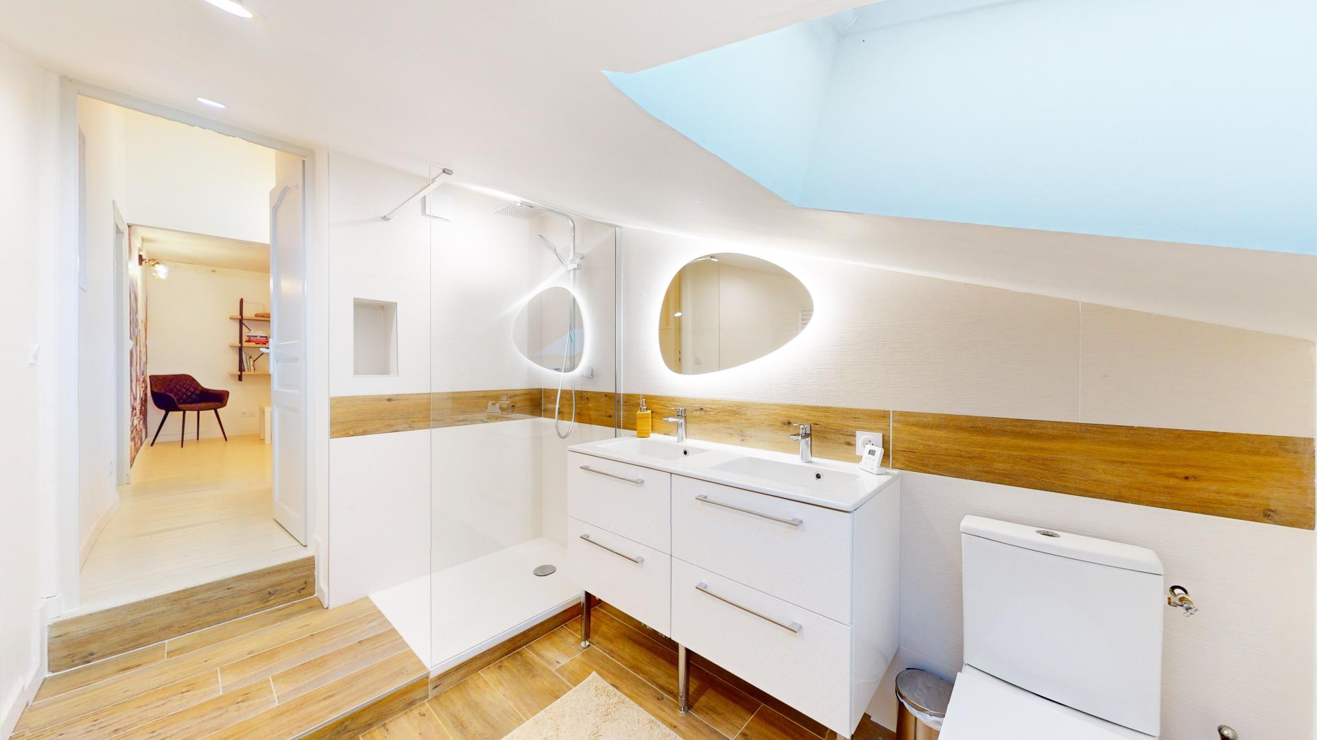 Photo 21 de l'annonce.