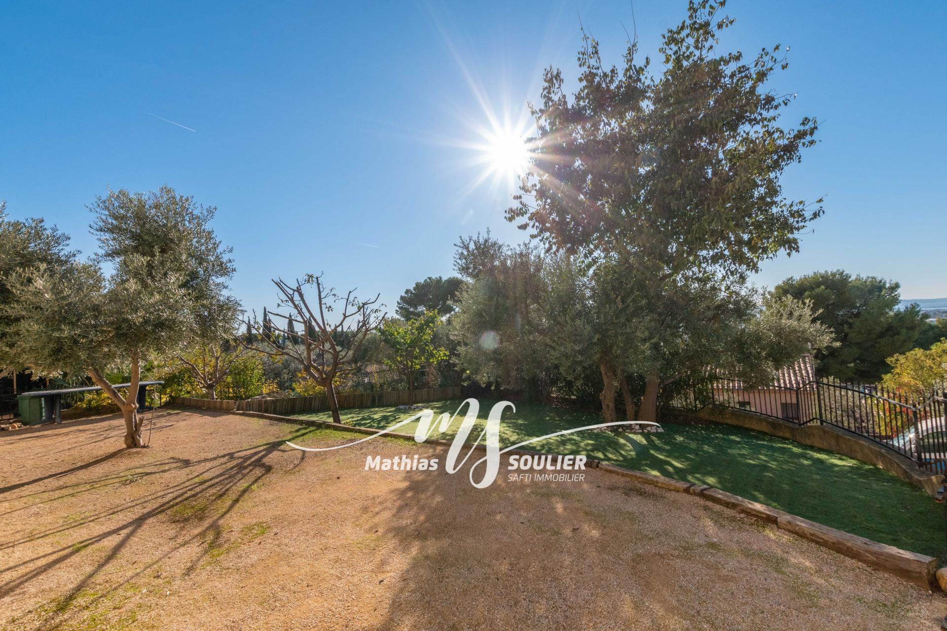 Photo 21 of the listing.