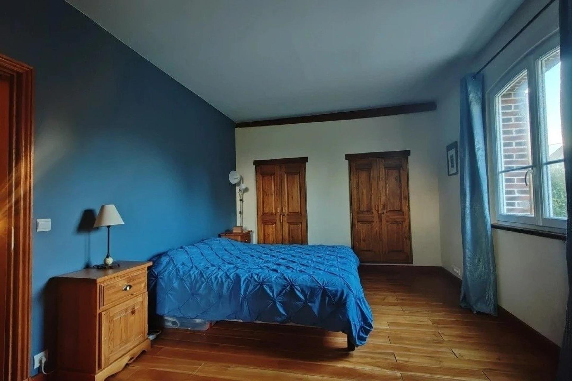 Photo 16 of the listing.