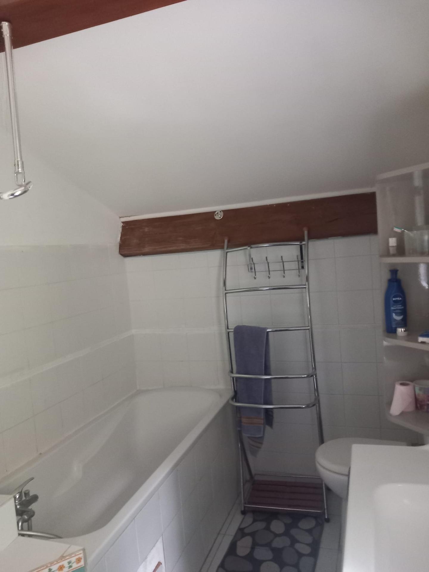 Photo 14 of the listing.