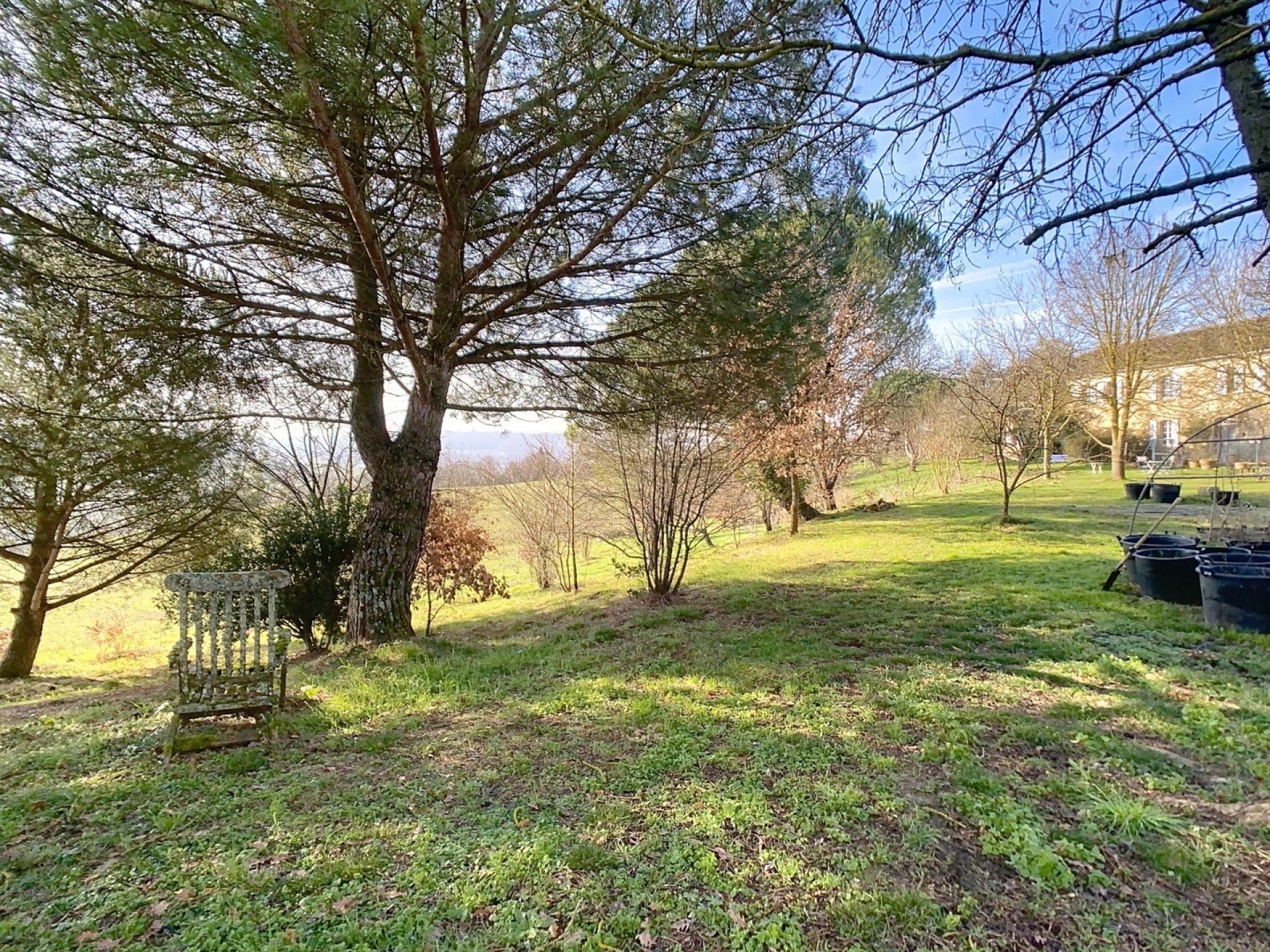 Photo 27 of the listing.