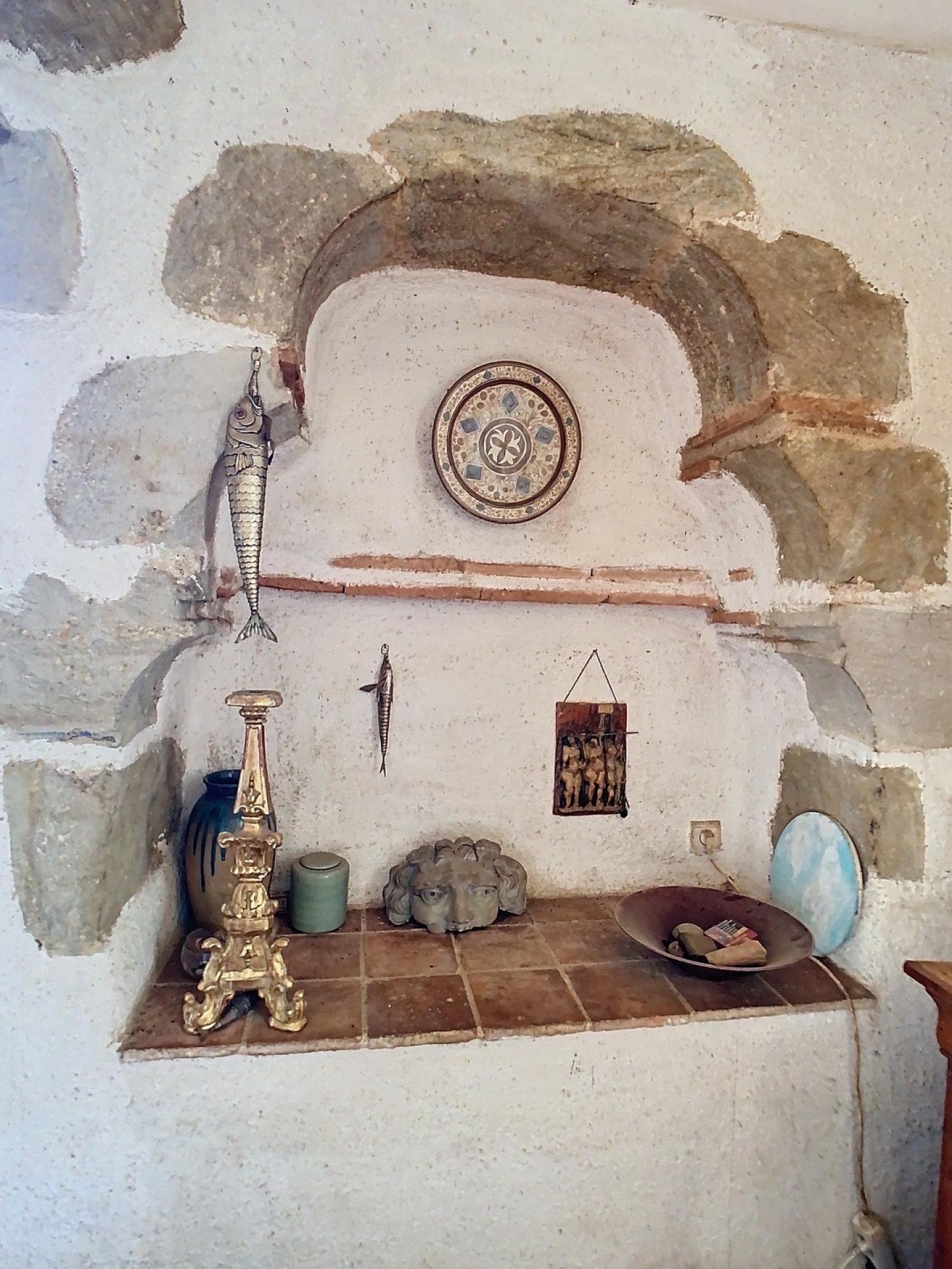 Photo 17 of the listing.