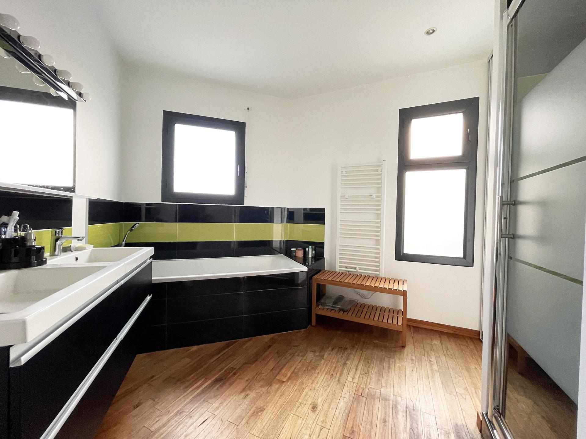 Photo 16 de l'annonce.