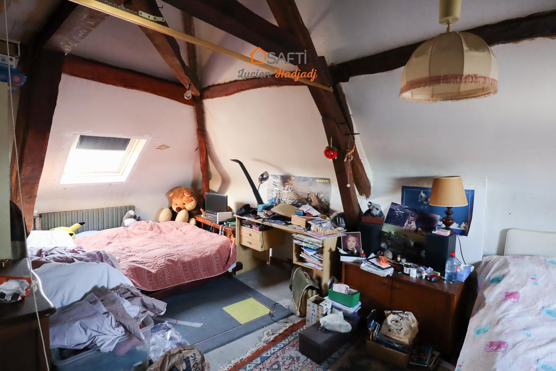 Photo 17 of the listing.