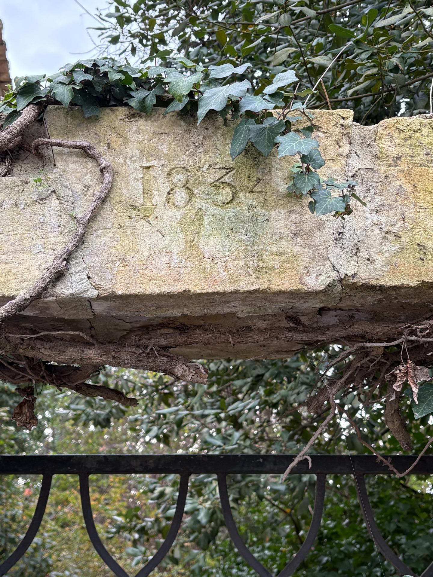 Photo 9 of the listing.