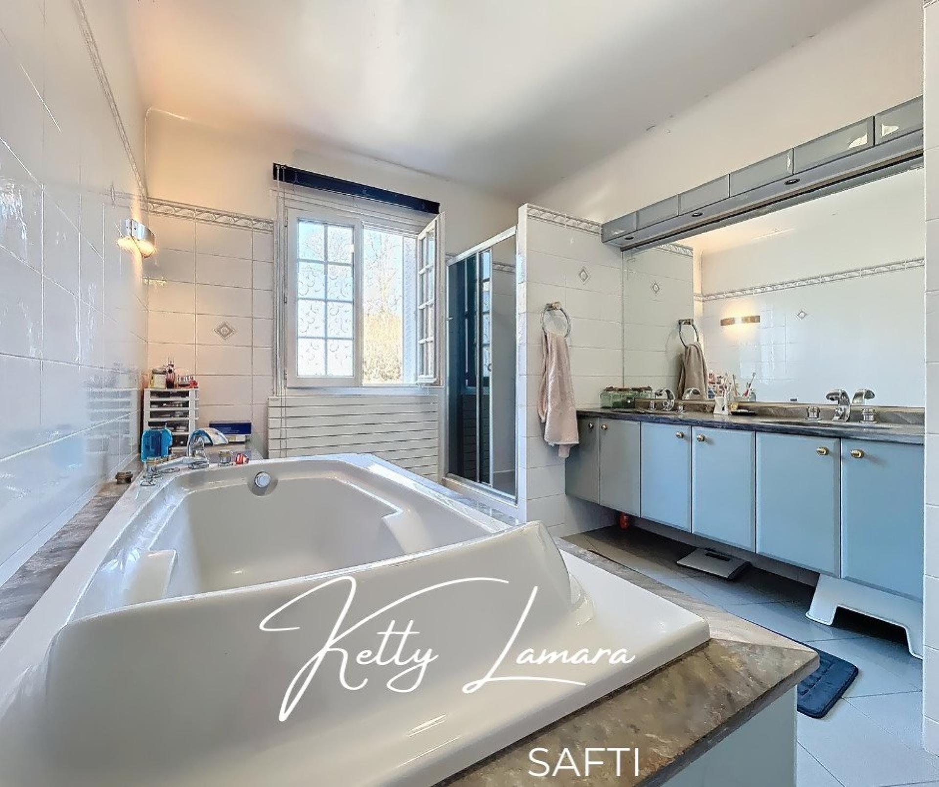 Photo 14 de l'annonce.