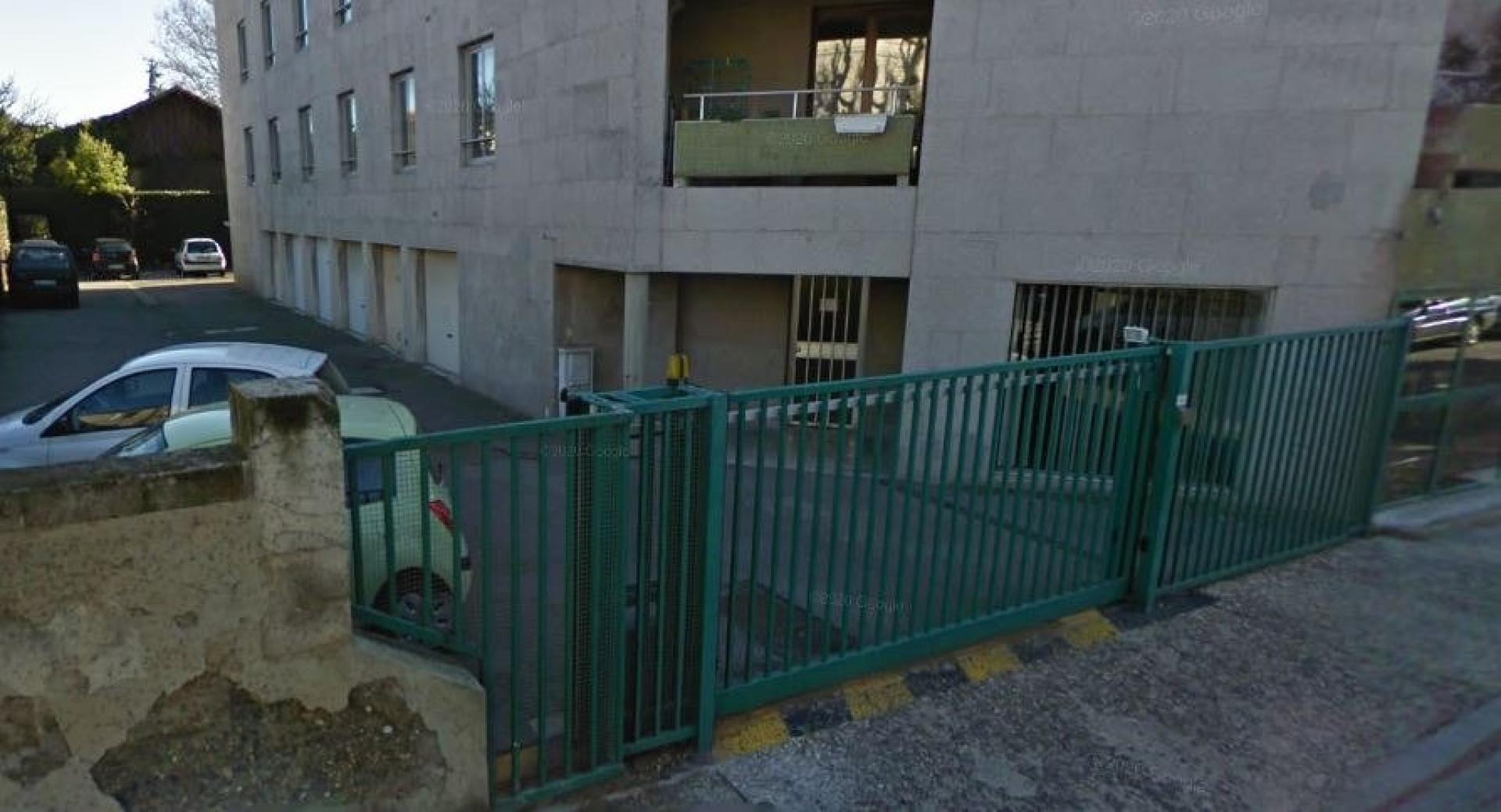 Photo-parking