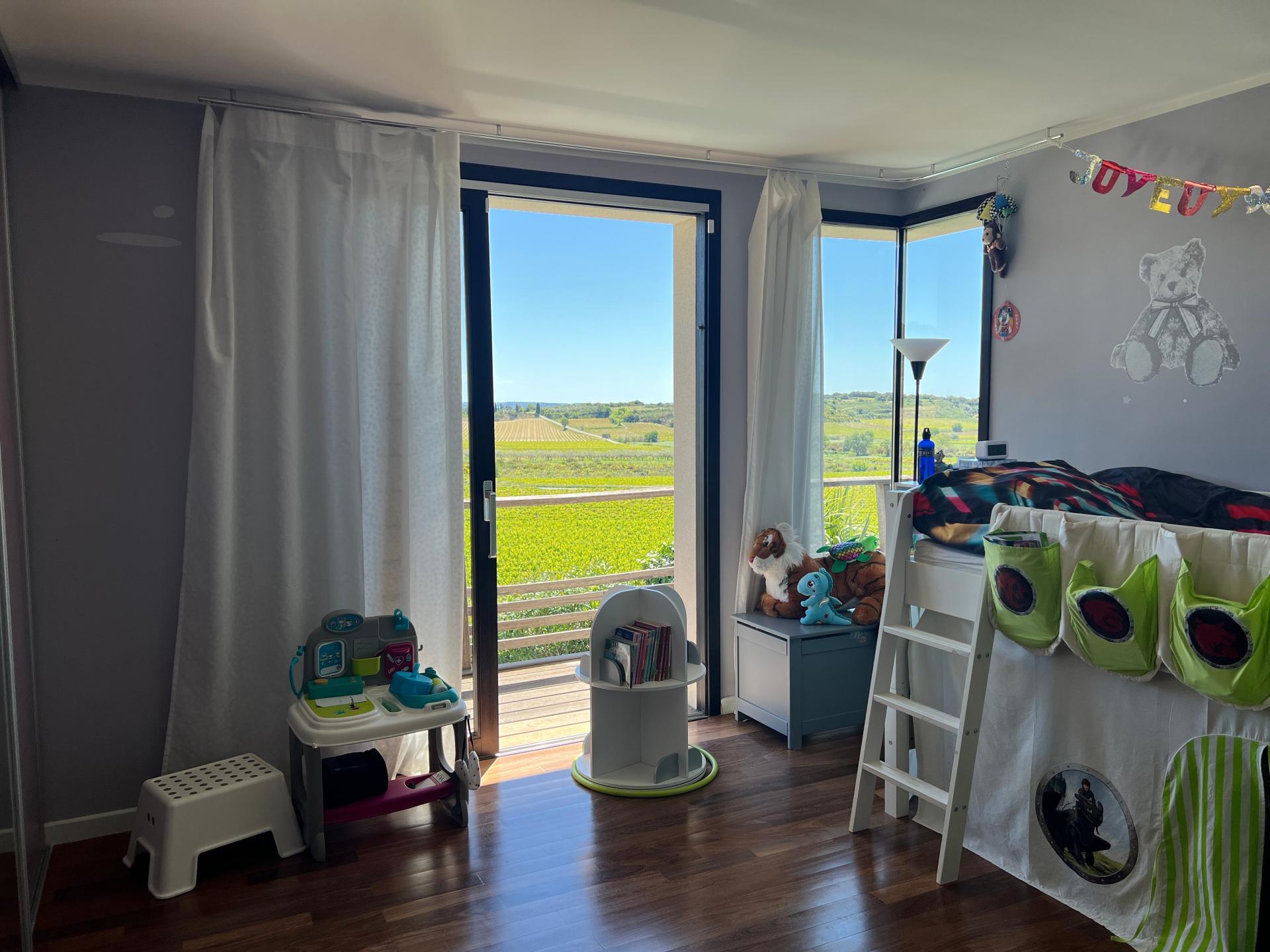 Photo 8 of the listing.