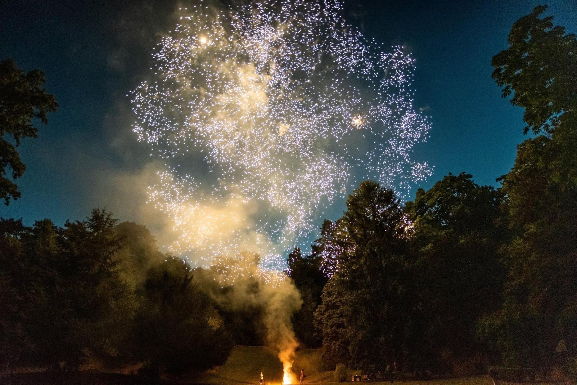 Photo 15 of the listing.