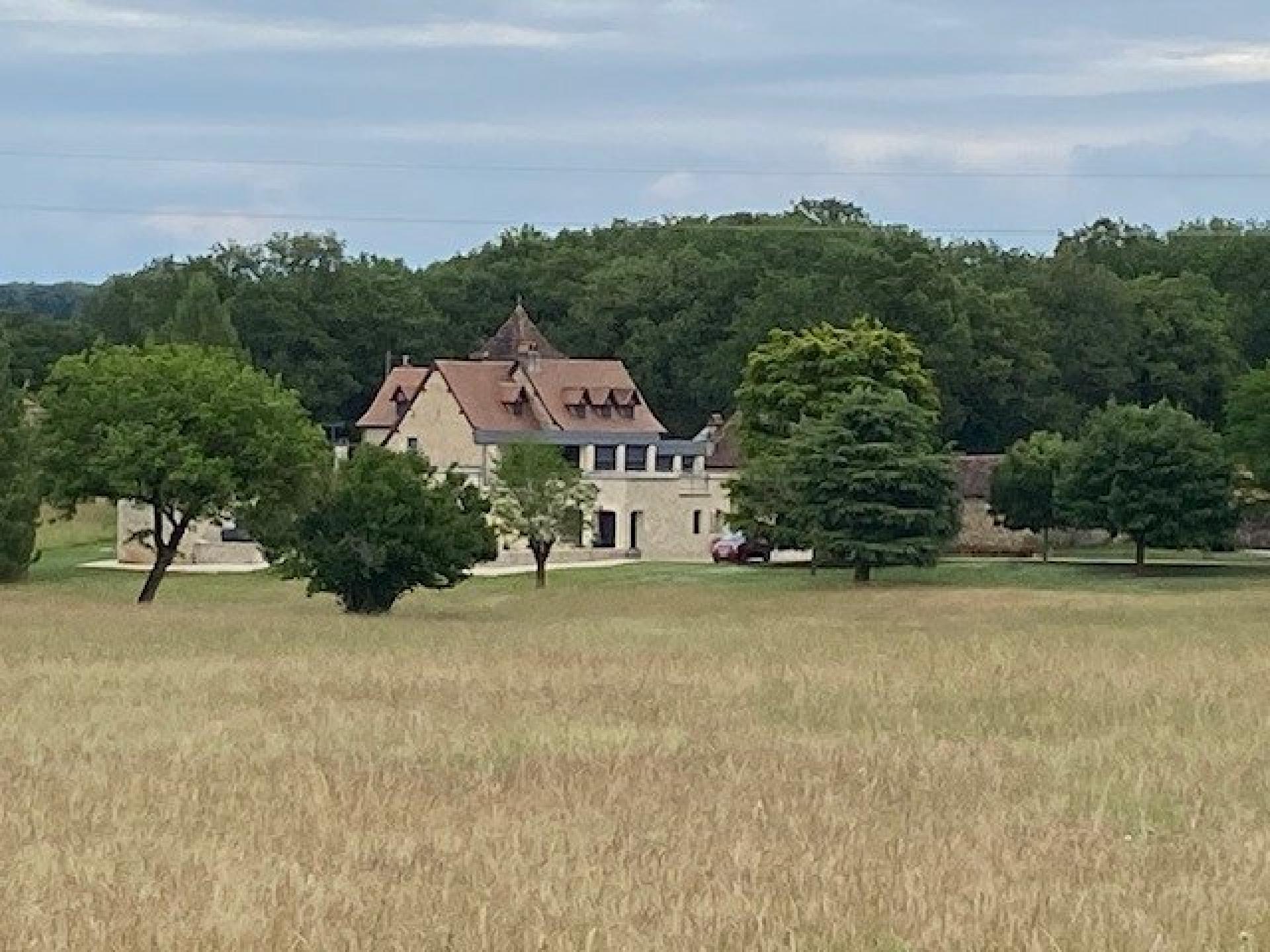 Photo 12 of the listing.