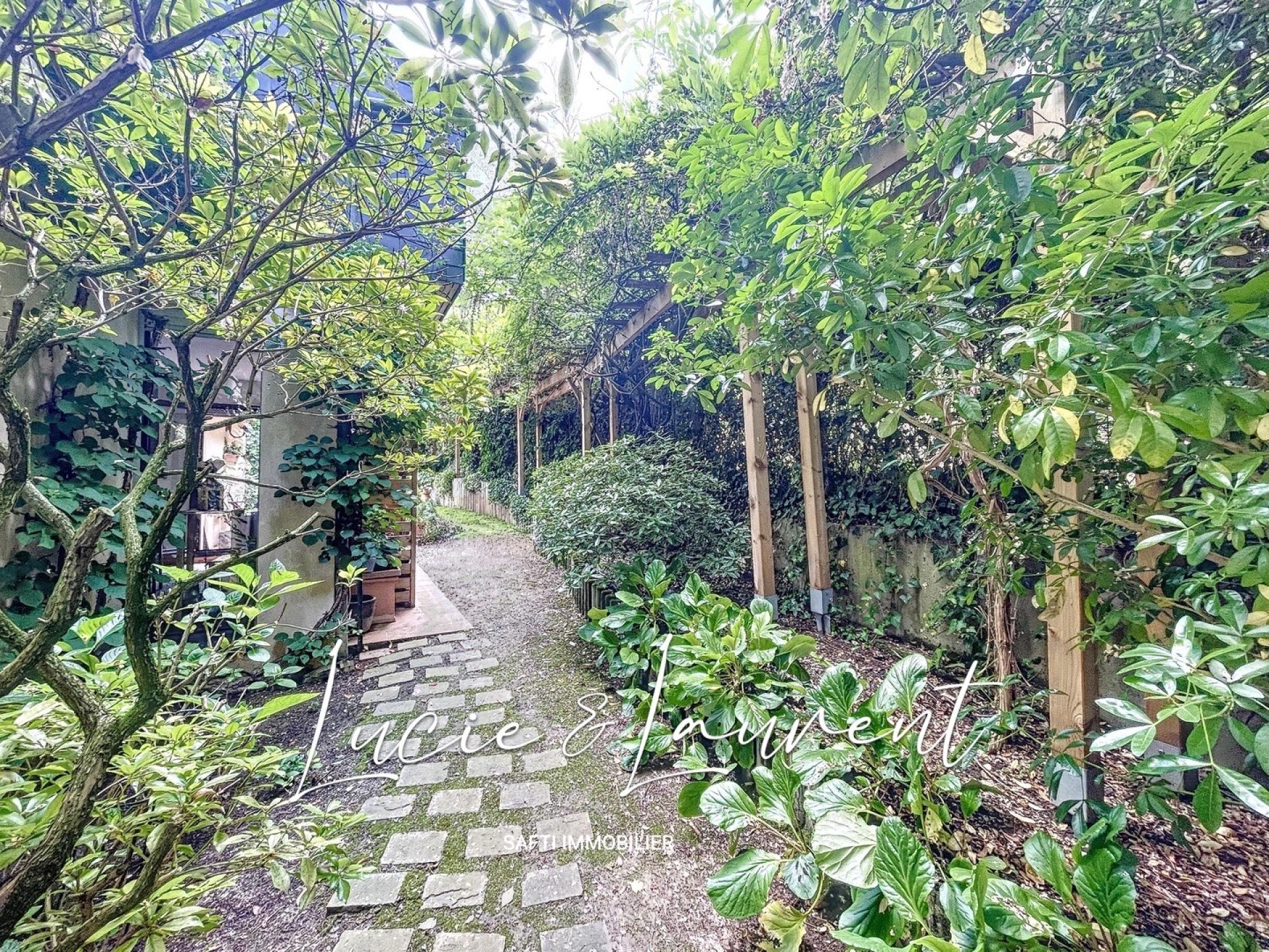 Photo 18 de l'annonce.