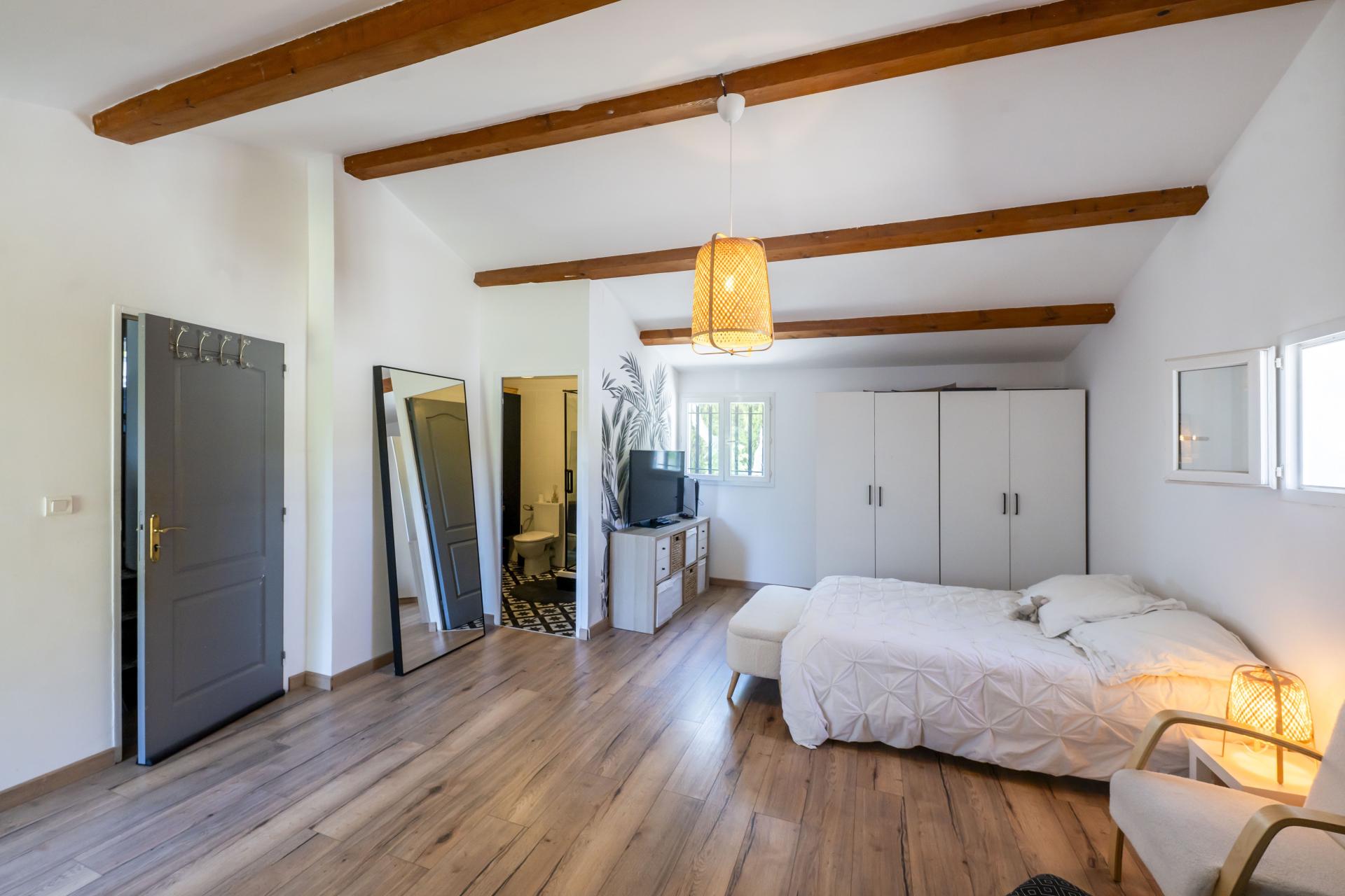 Photo 15 de l'annonce.