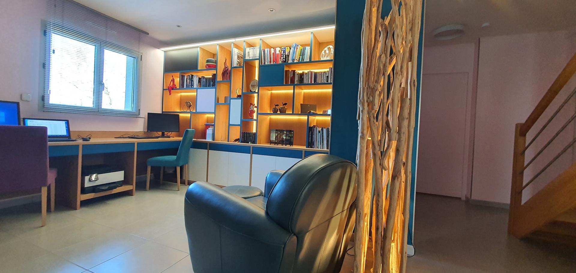 Photo 4 of the listing.