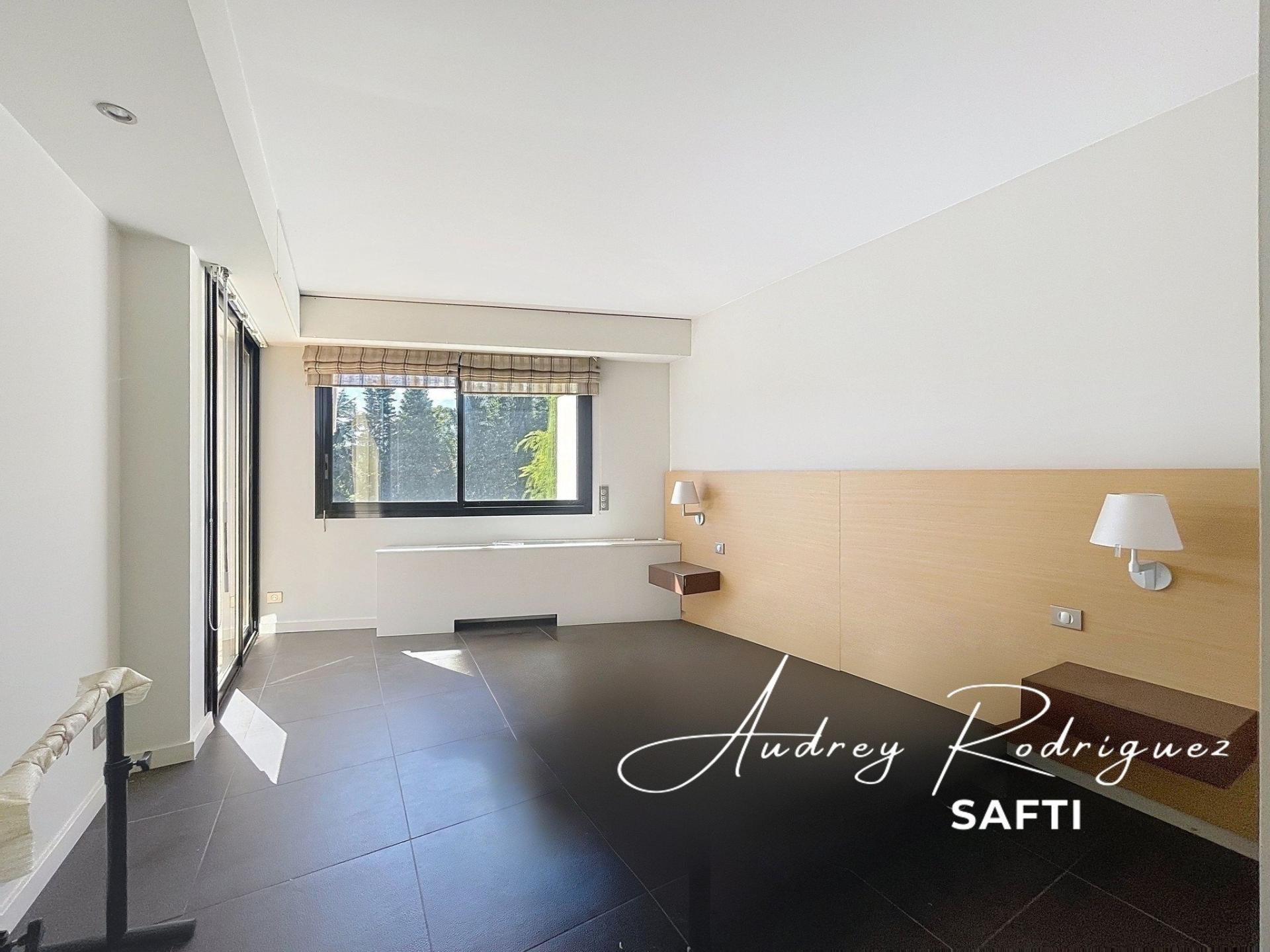 Photo 13 de l'annonce.