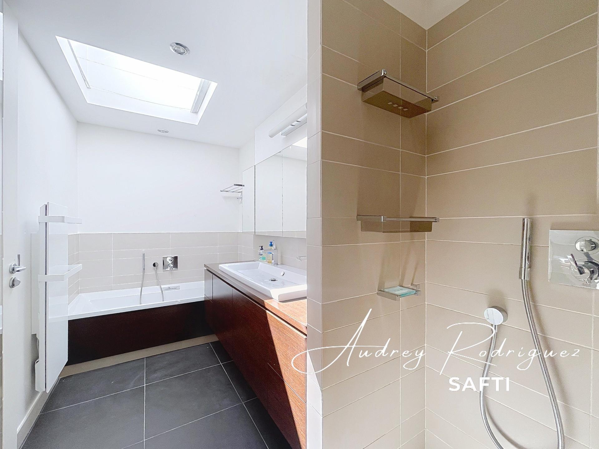 Photo 14 de l'annonce.