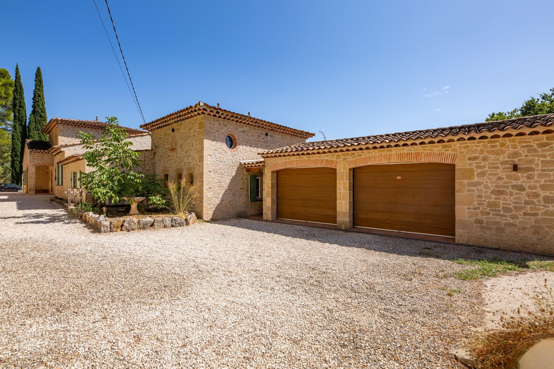 Photo 19 de l'annonce.