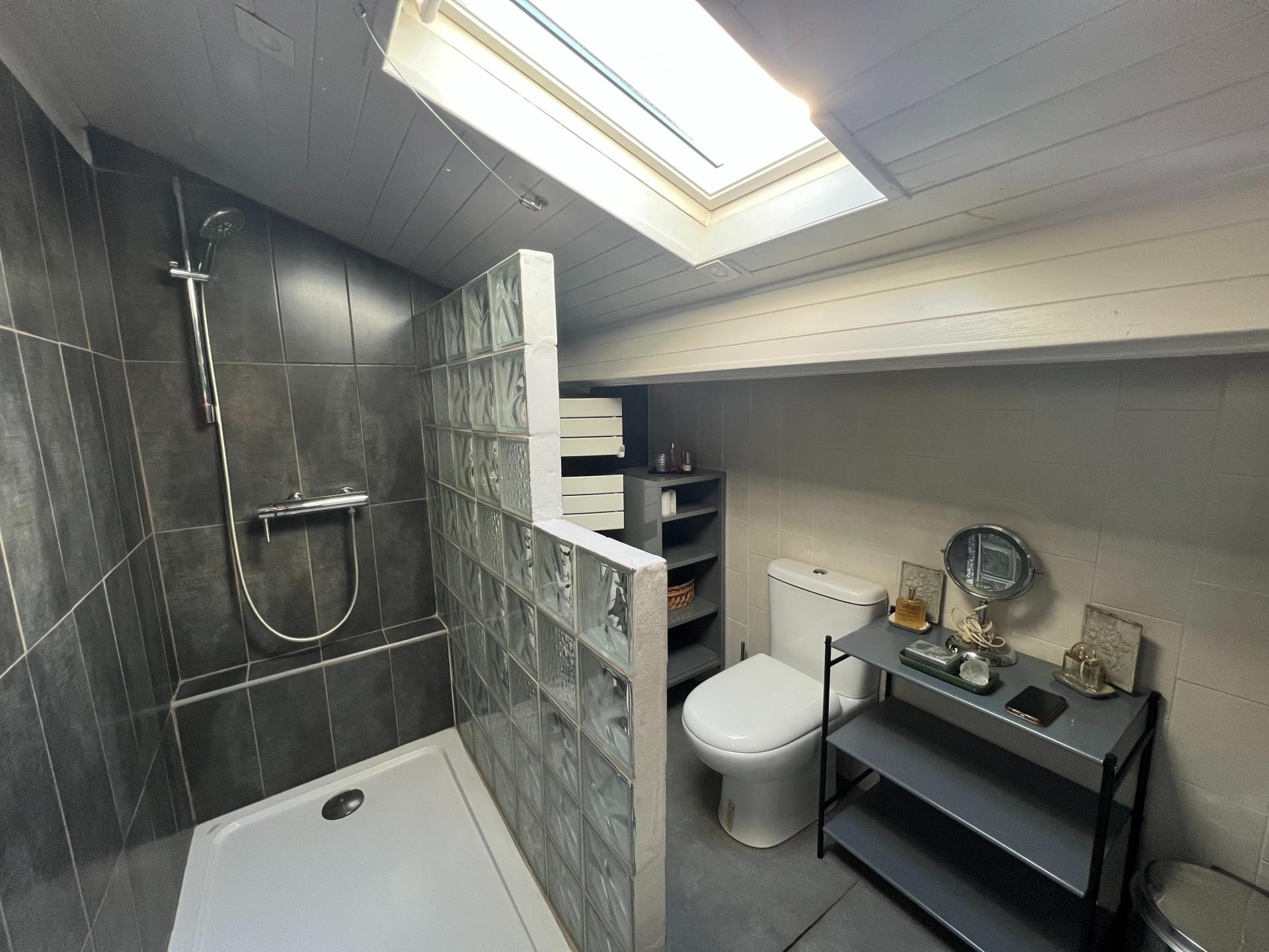 Photo 15 de l'annonce.