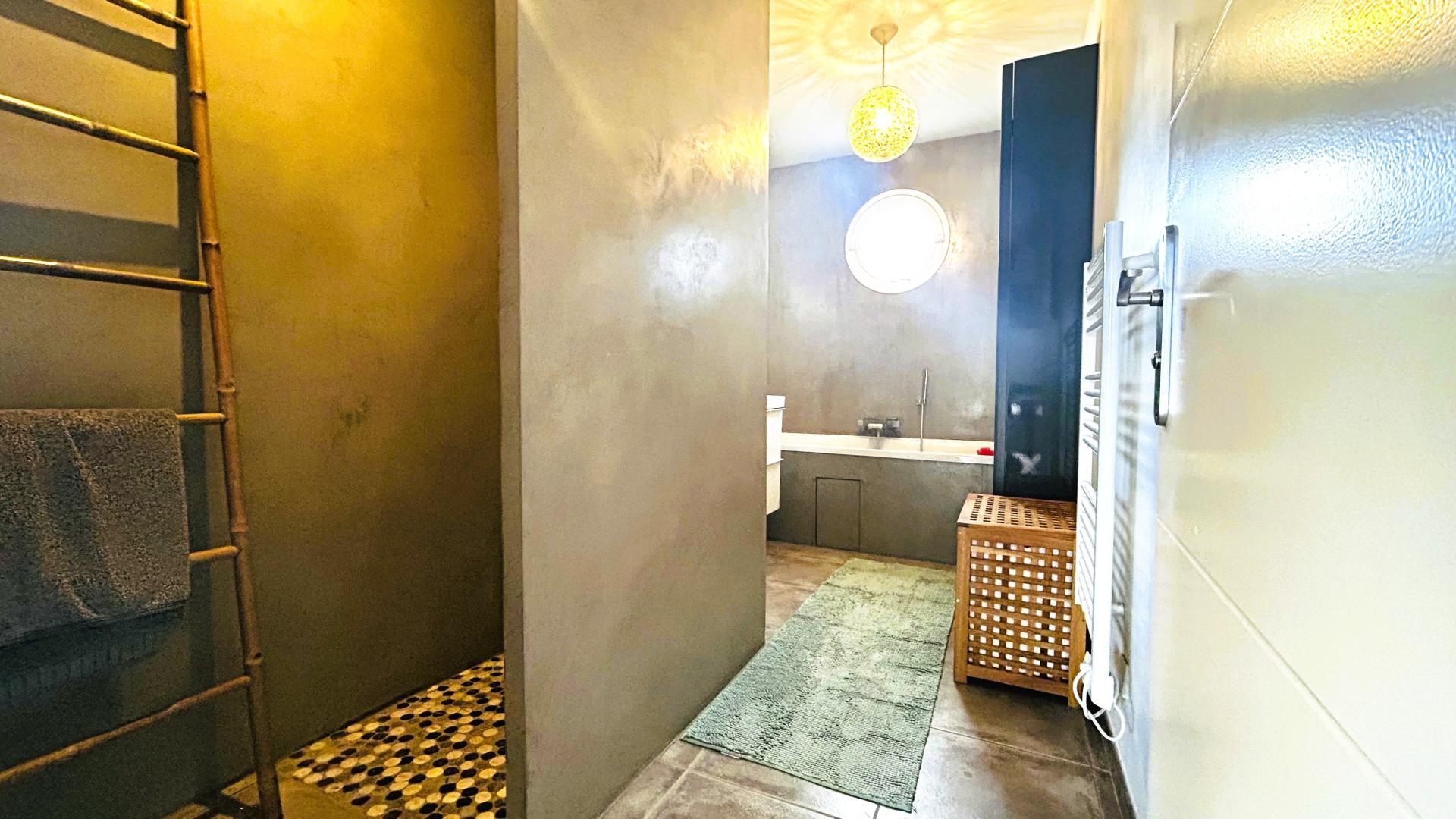 Photo 15 de l'annonce.