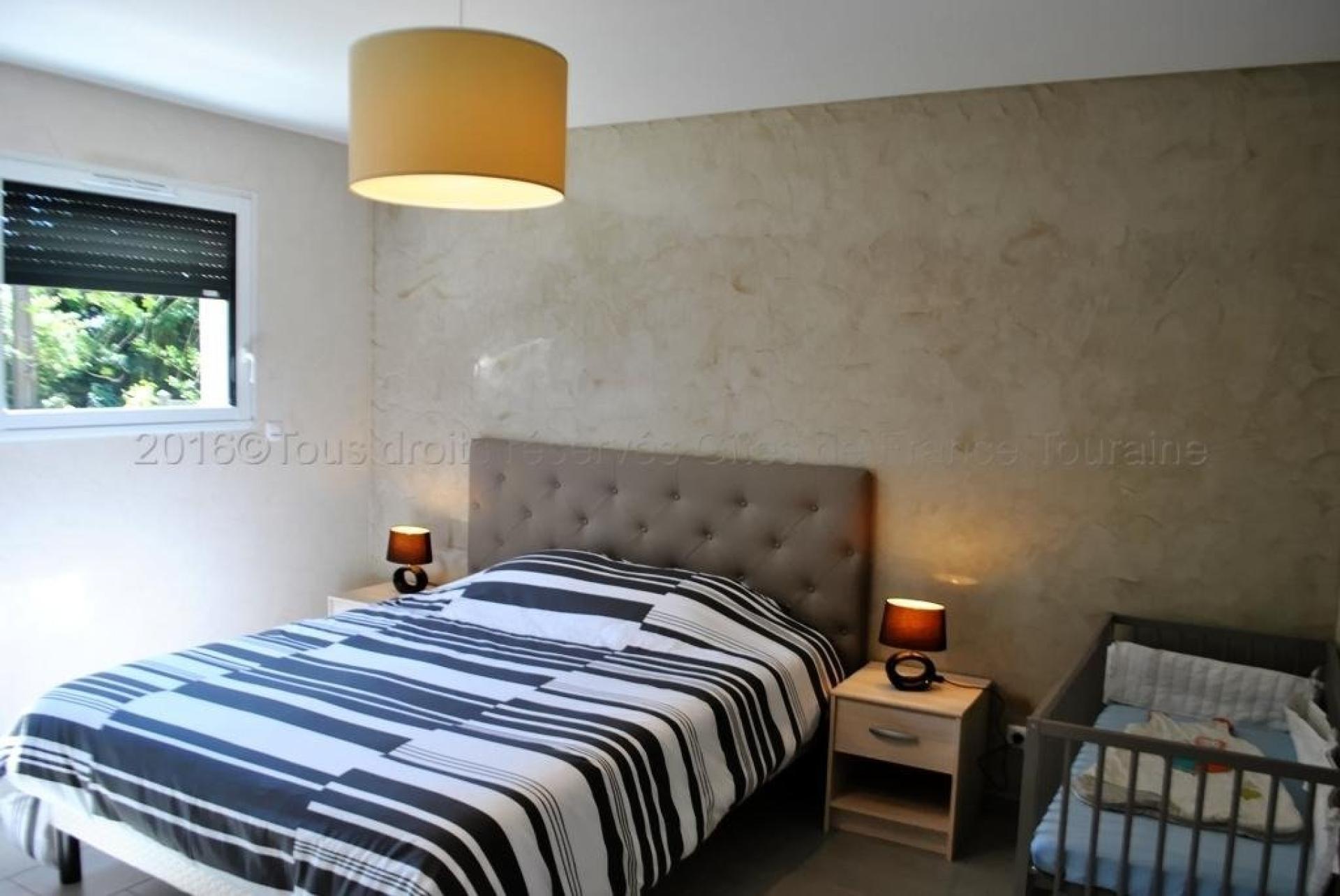 Photo 8 of the listing.