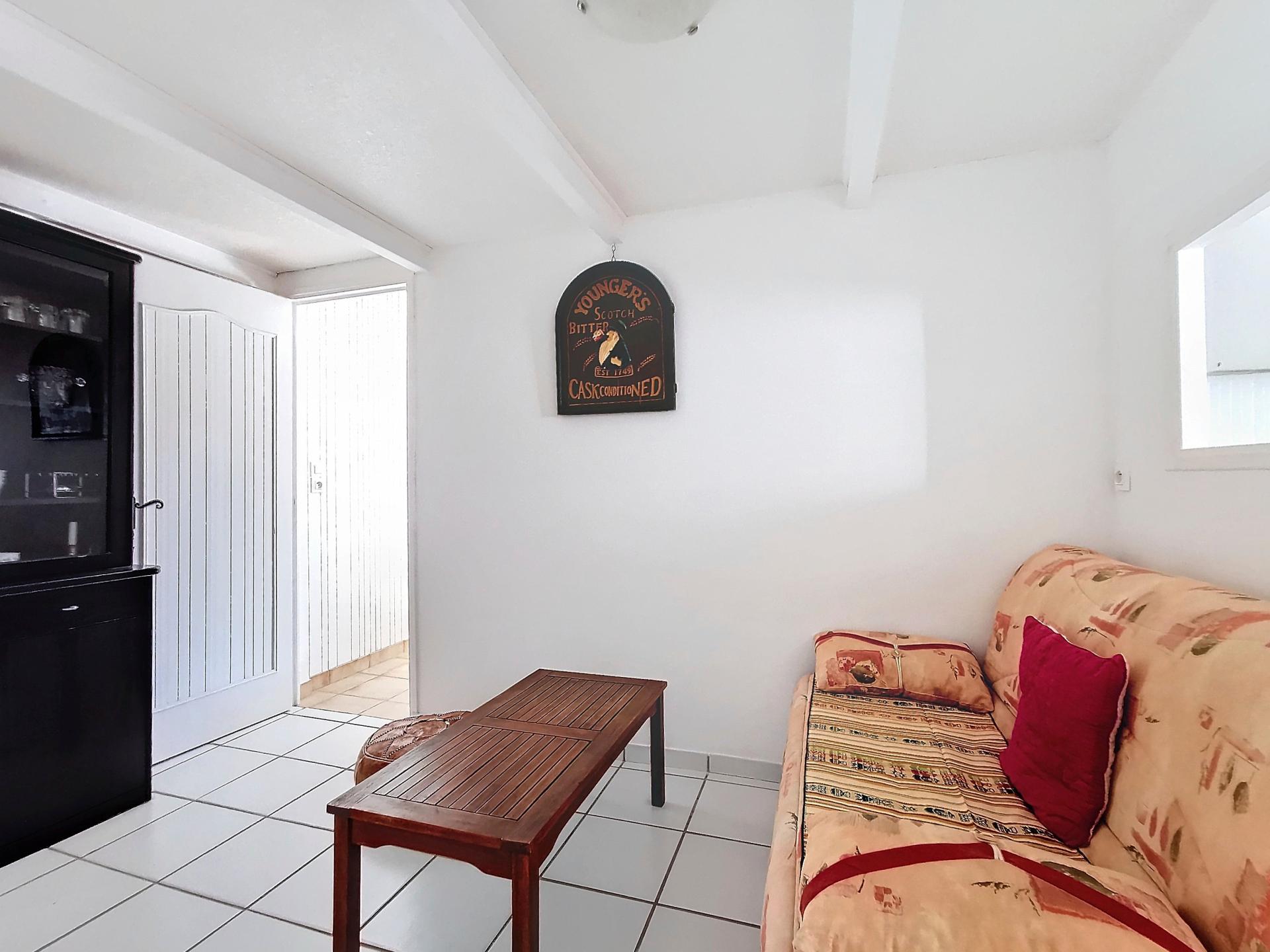 Photo 11 of the listing.