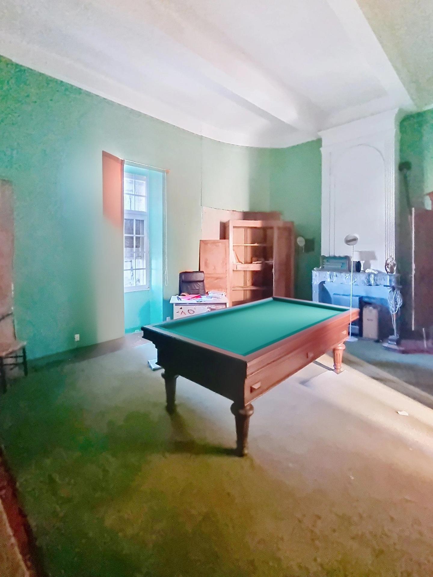 Photo 3 of the listing.