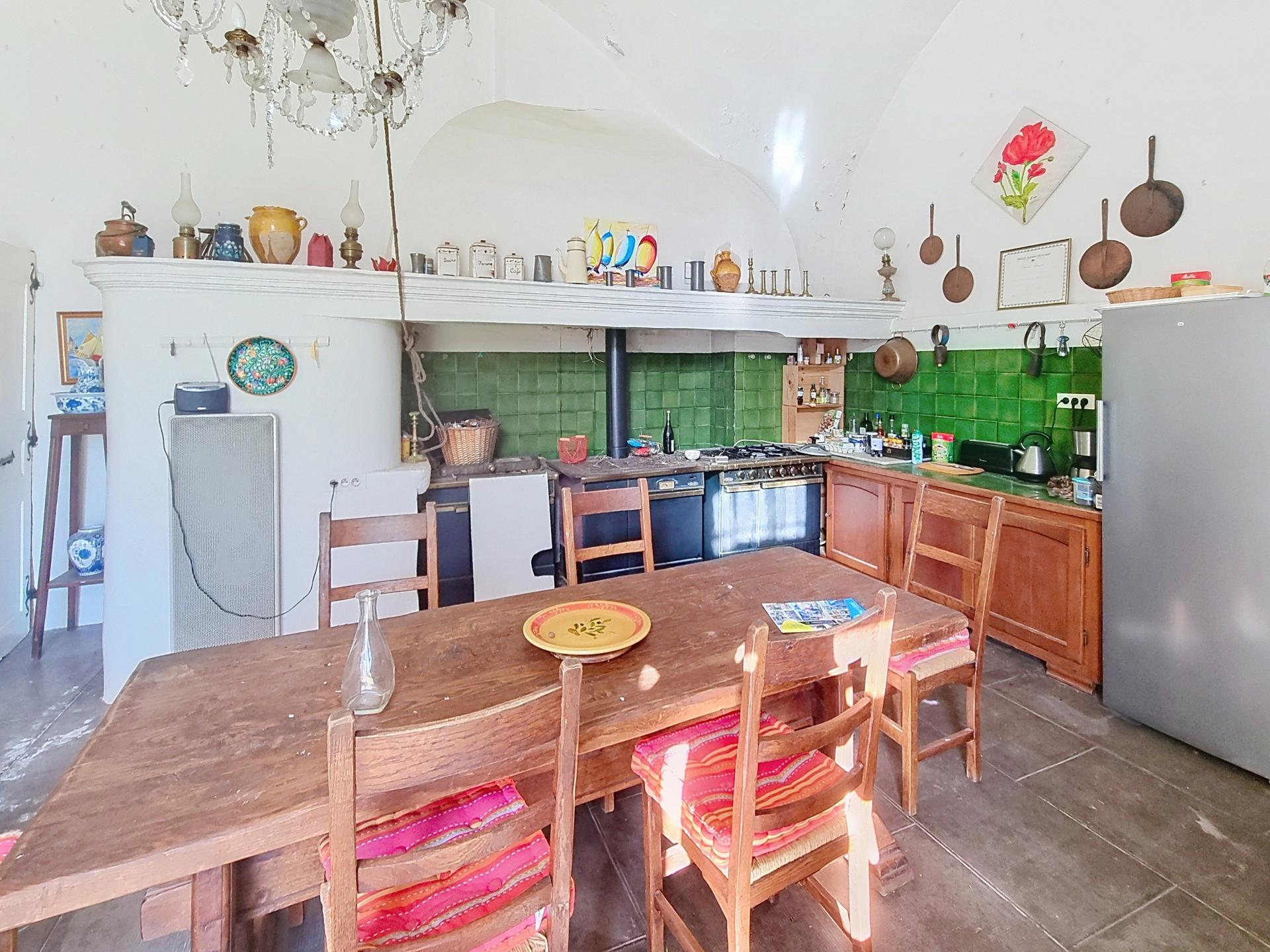 Photo 9 of the listing.