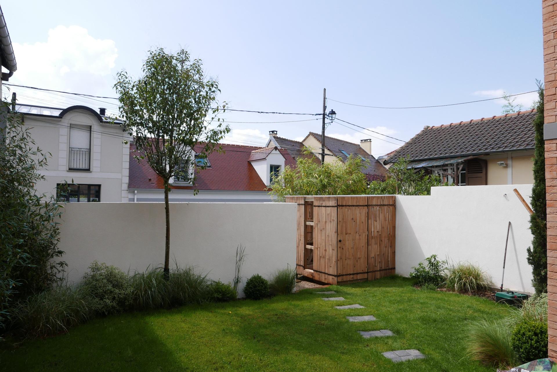 Photo 5 of the listing.