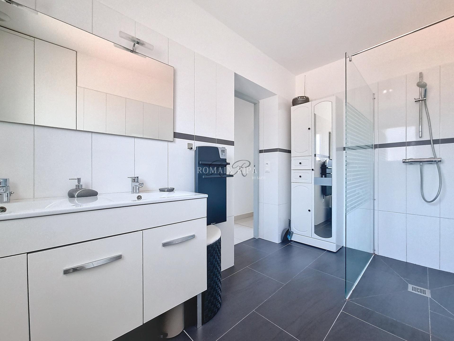 Photo 7 de l'annonce.