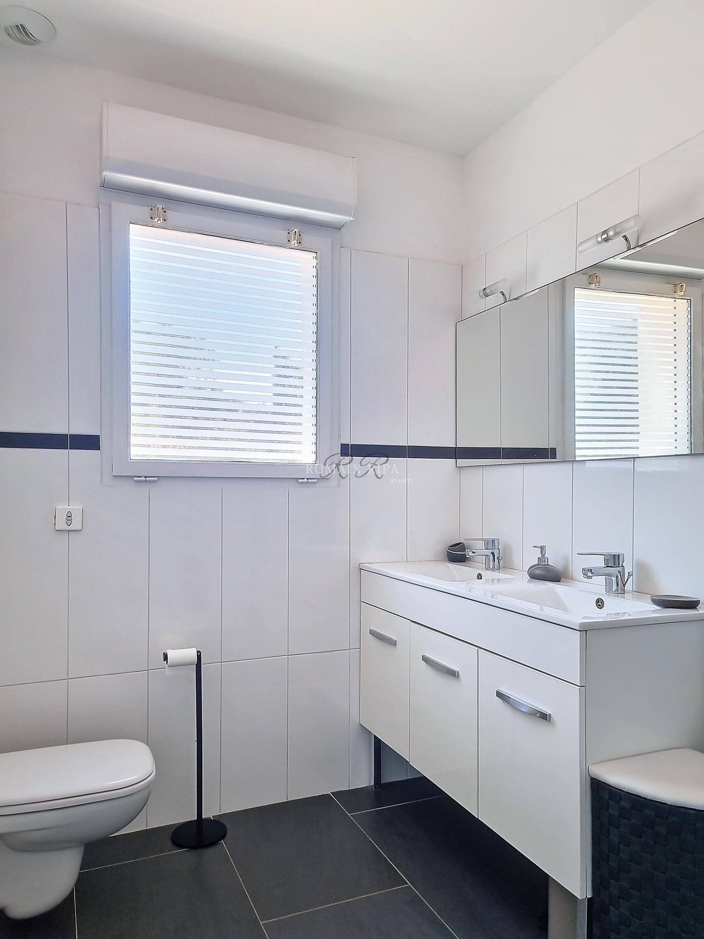 Photo 8 de l'annonce.