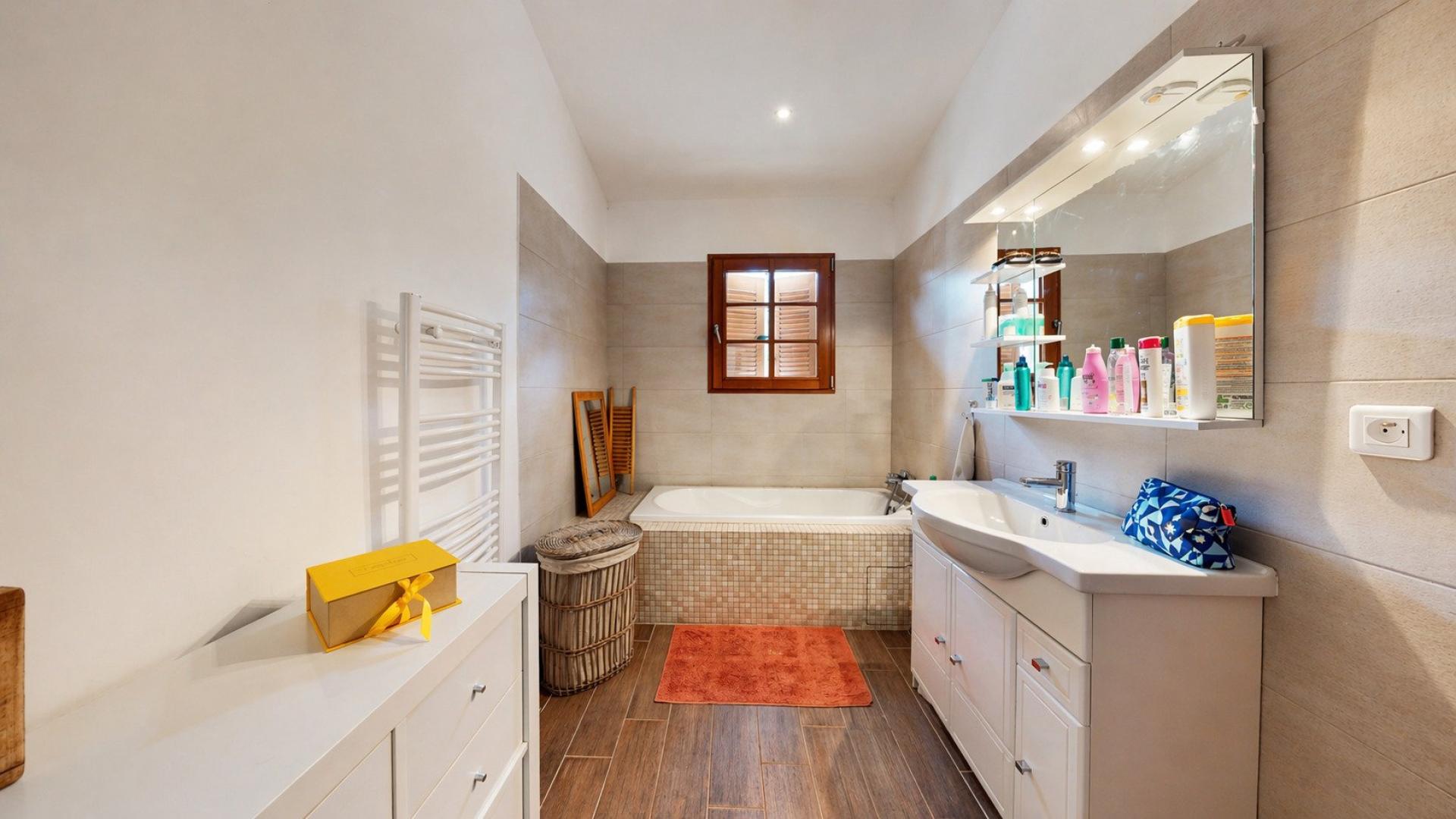 Photo 16 de l'annonce.