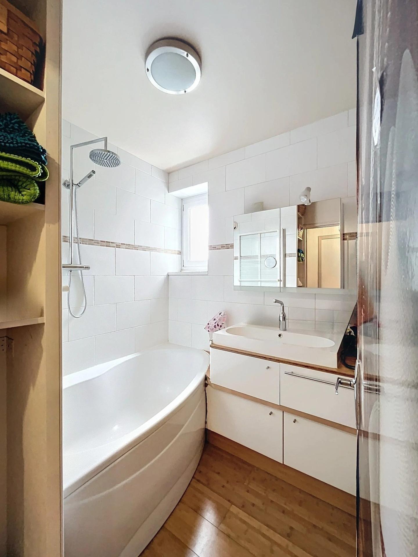 Maison a louer tourcoing - 3 pièce(s) - 76 m2 - Surfyn