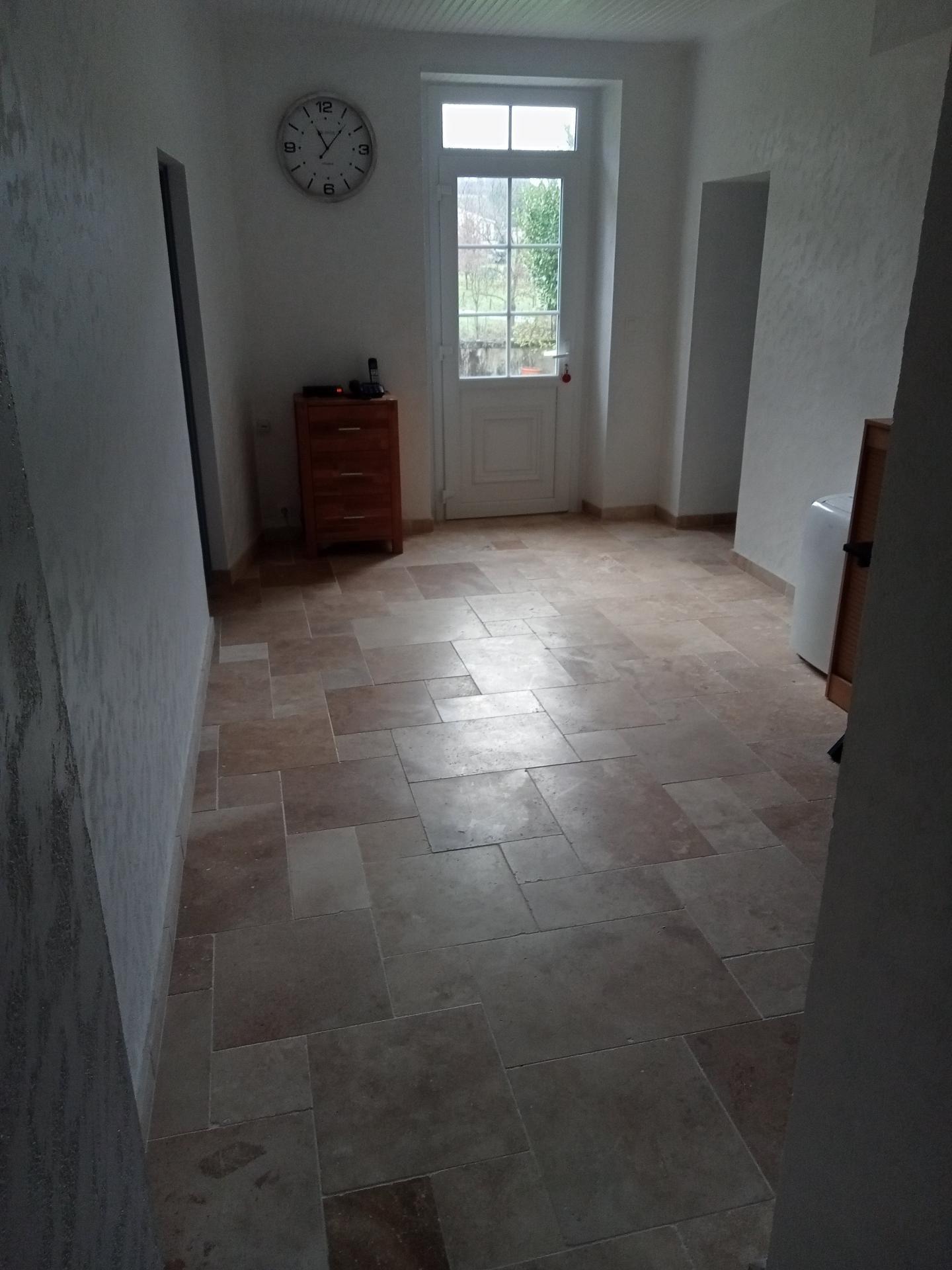 Photo 9 of the listing.